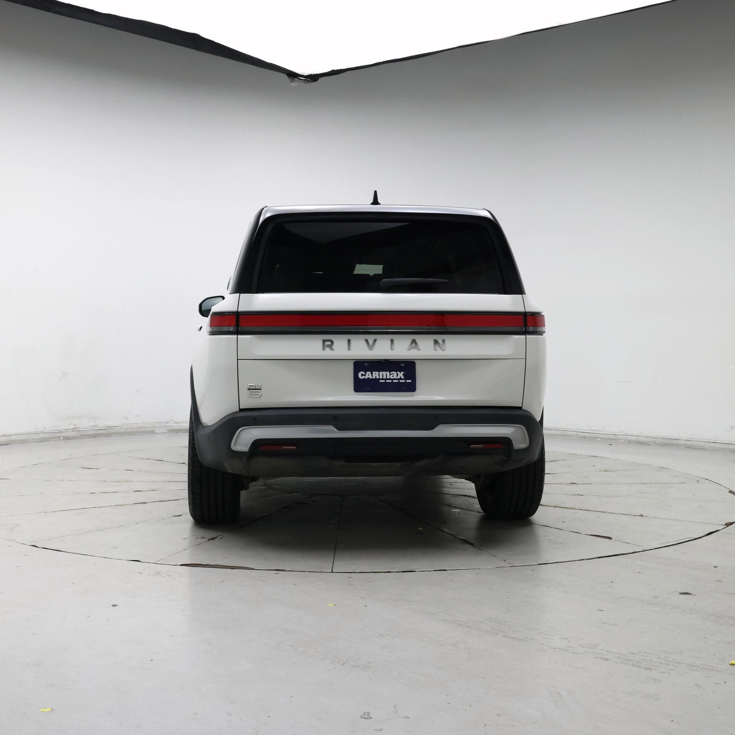 Thumbnail: 2023 Rivian R1S - 6