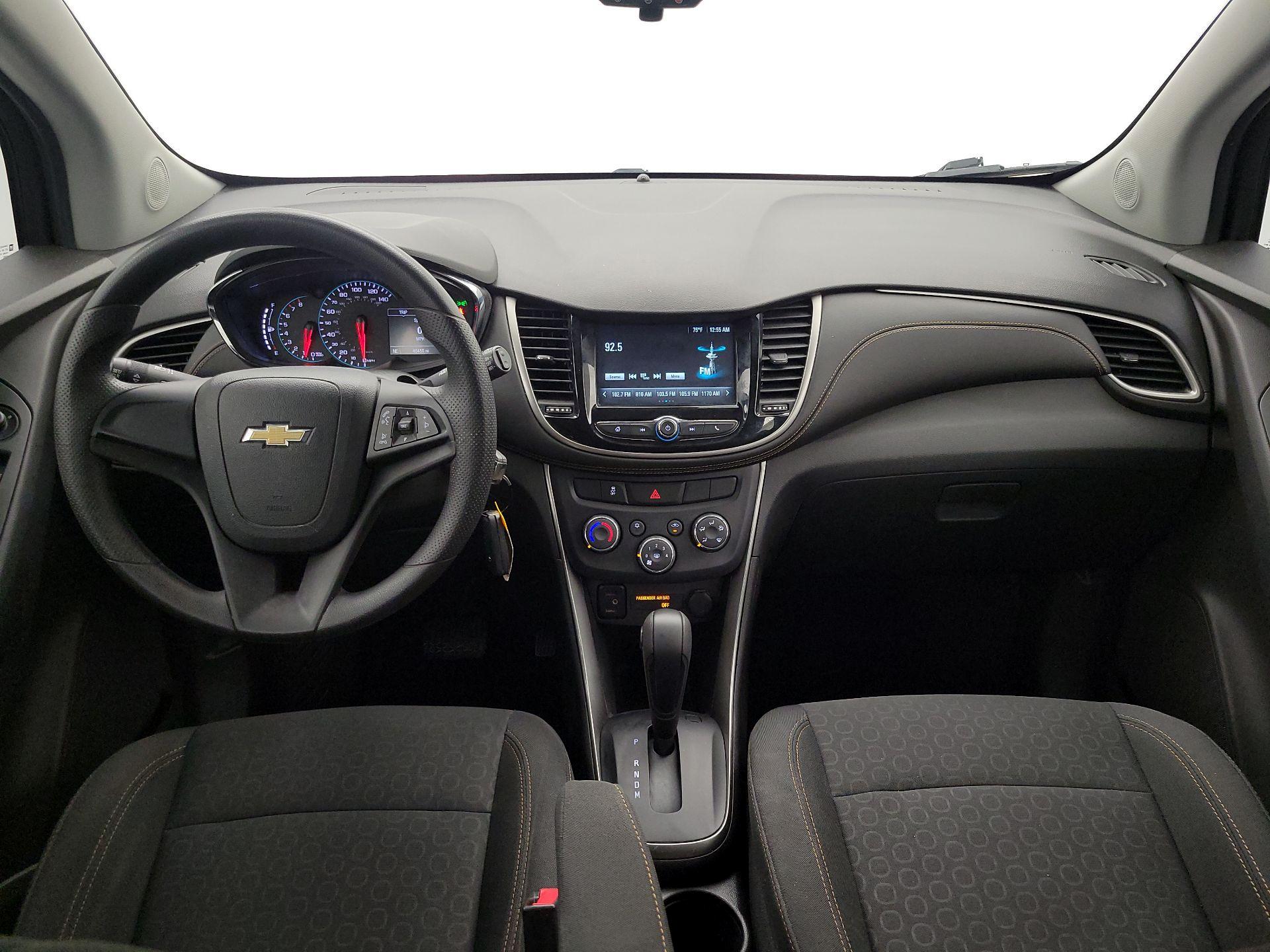 Thumbnail: 2017 Chevrolet Trax - 9