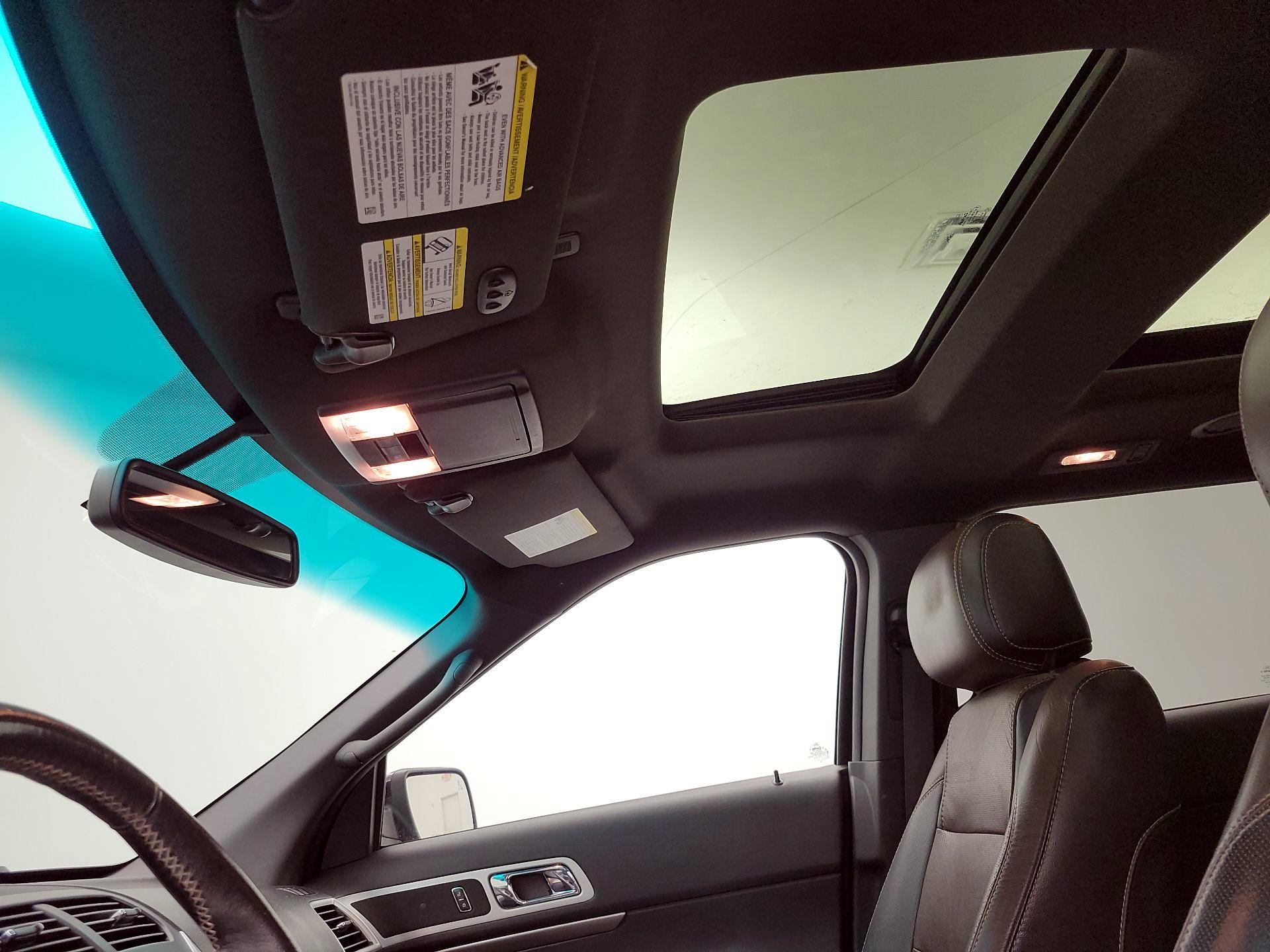 Thumbnail: 2013 Ford Explorer - 20