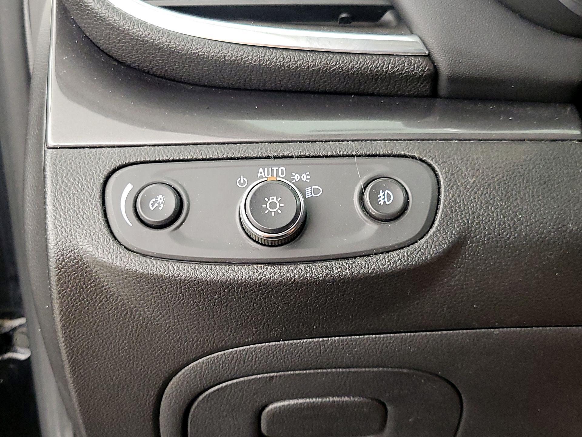 Thumbnail: 2018 Buick Encore - 13