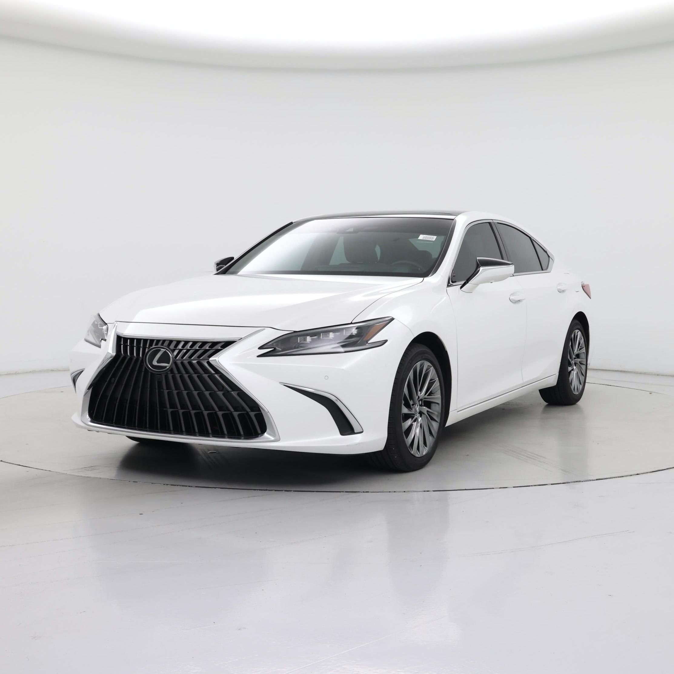Thumbnail: 2024 Lexus ES - 4