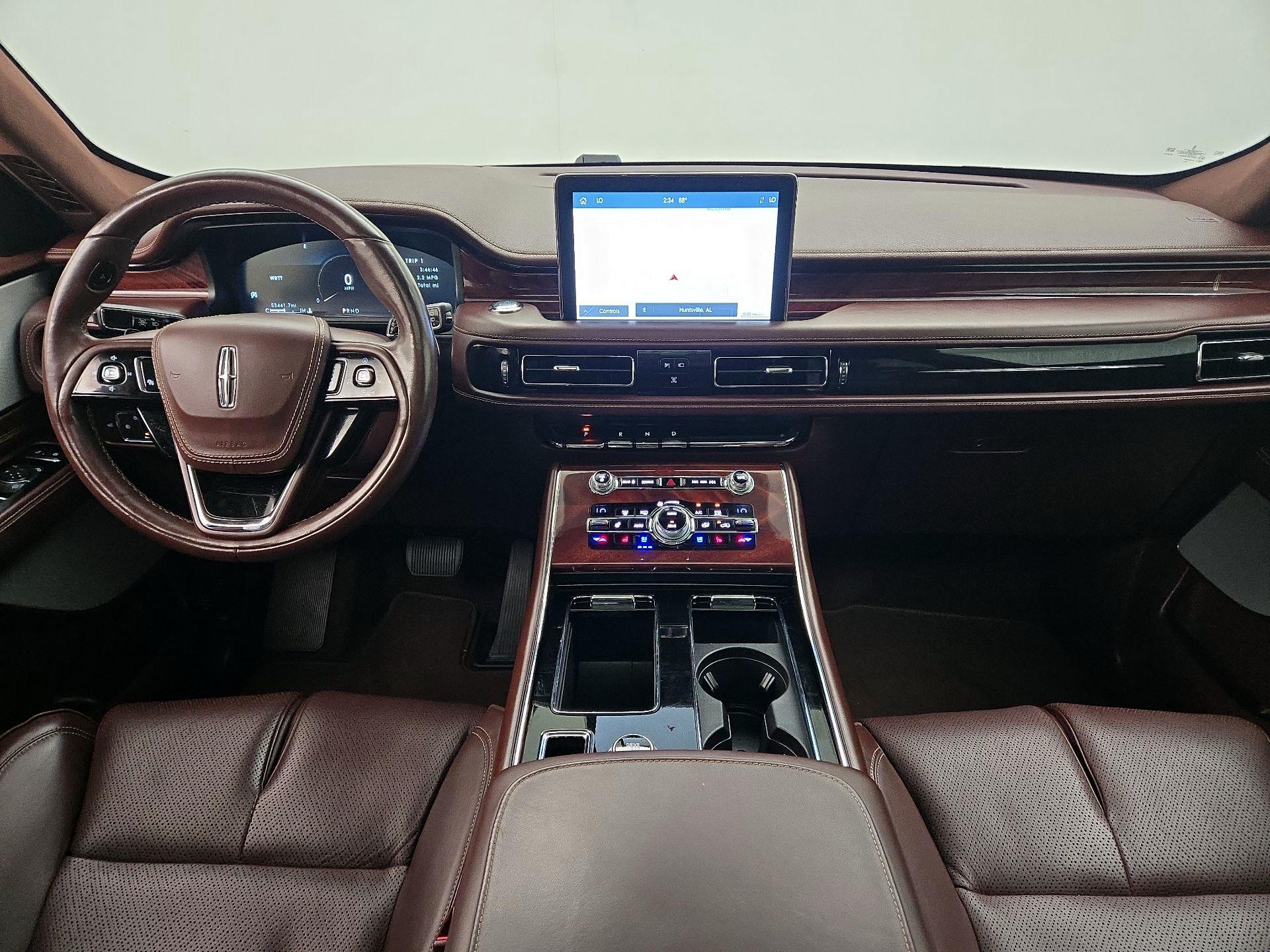 Thumbnail: 2020 Lincoln Aviator - 9