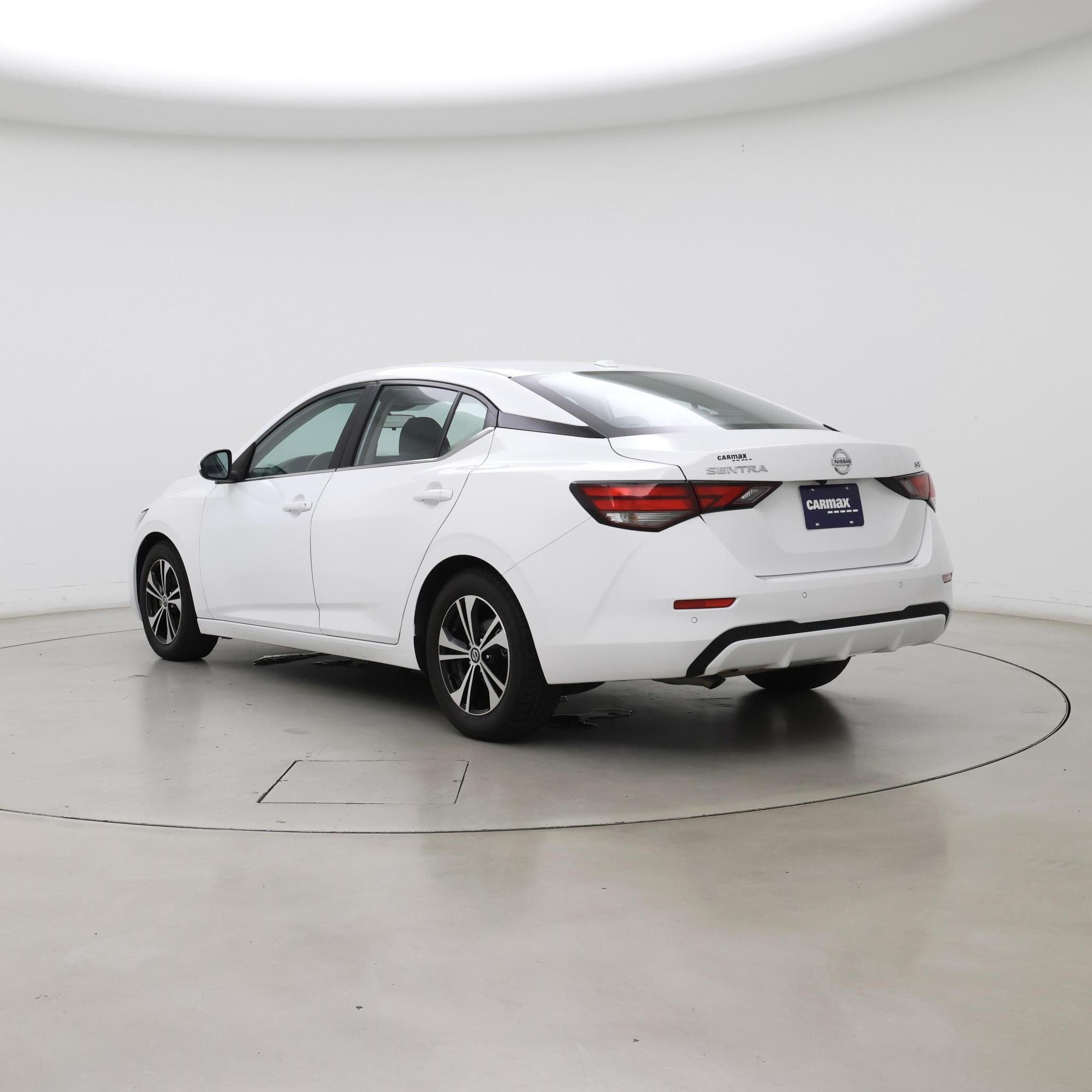 Thumbnail: 2021 Nissan Sentra - 2