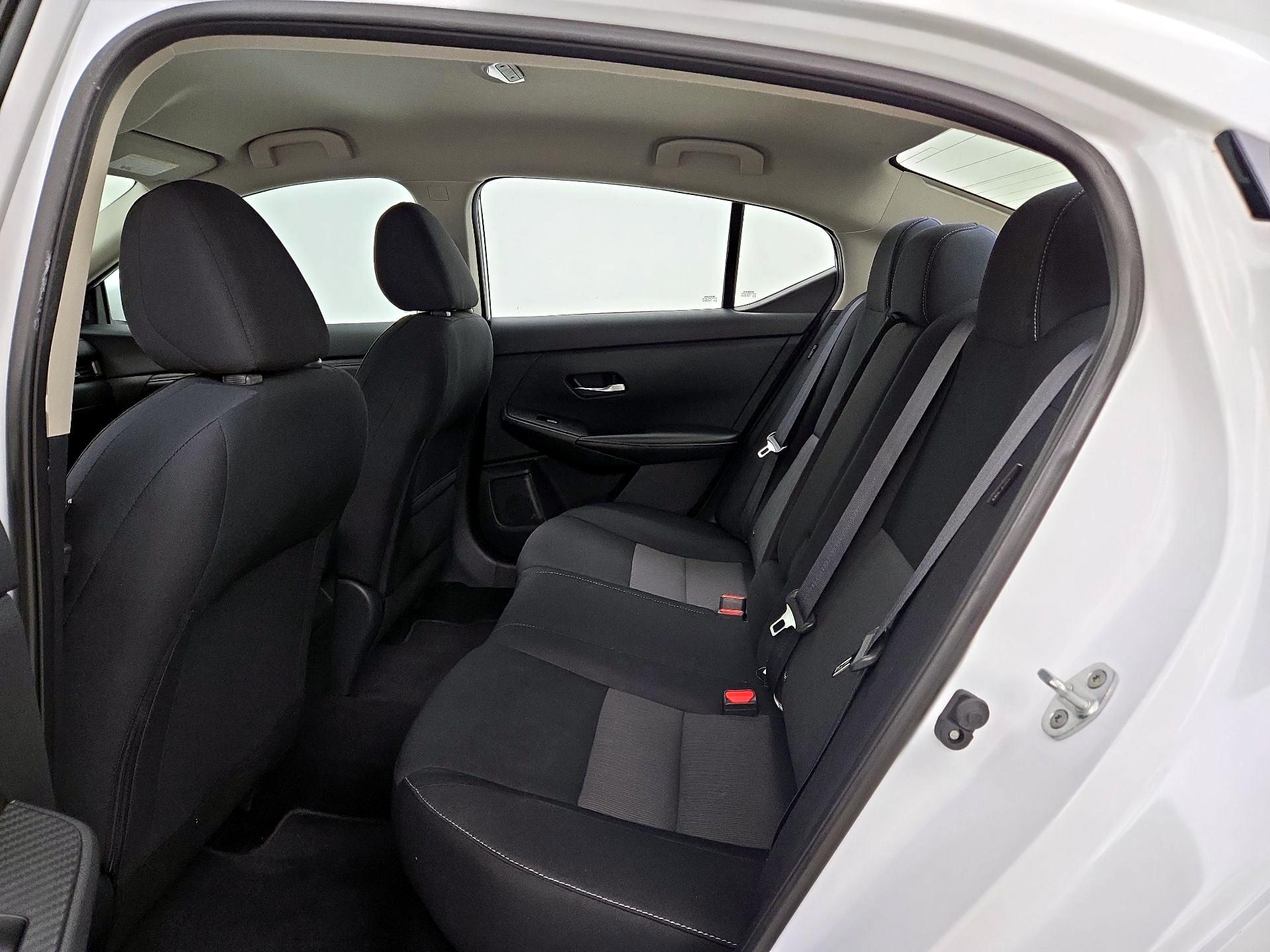 Thumbnail: 2021 Nissan Sentra - 19