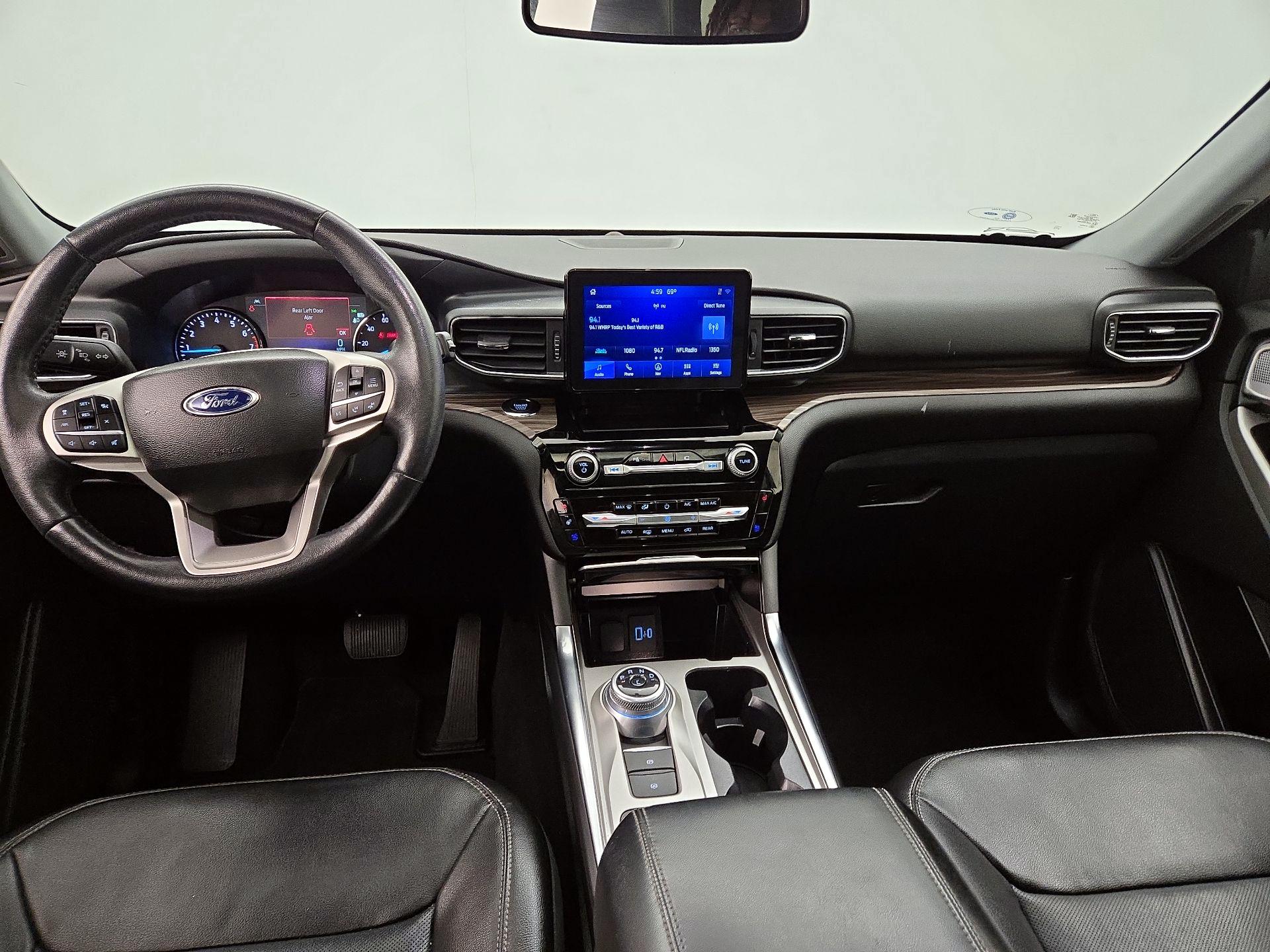 Thumbnail: 2022 Ford Explorer - 9