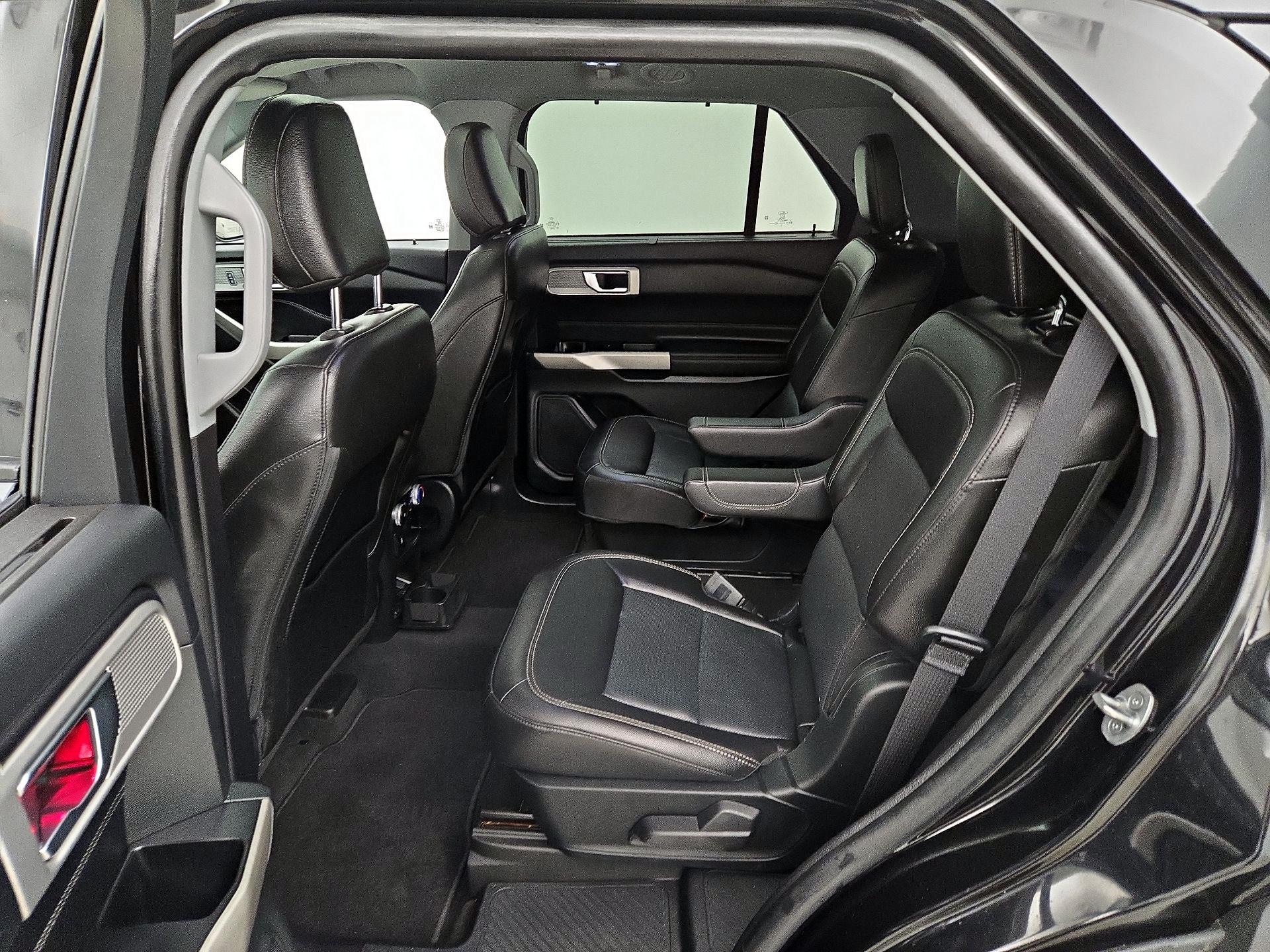 Thumbnail: 2022 Ford Explorer - 19
