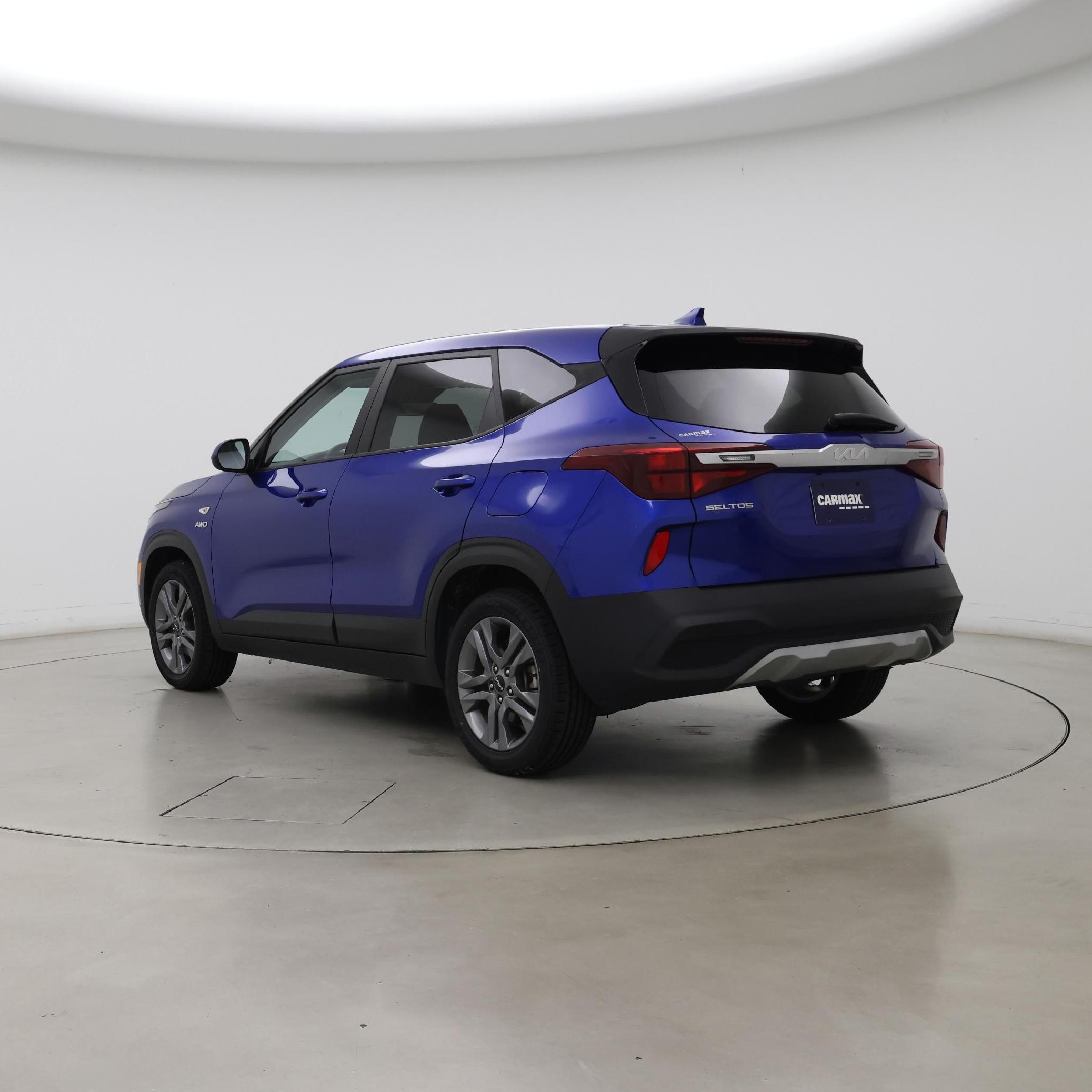 Thumbnail: 2022 Kia Seltos - 2
