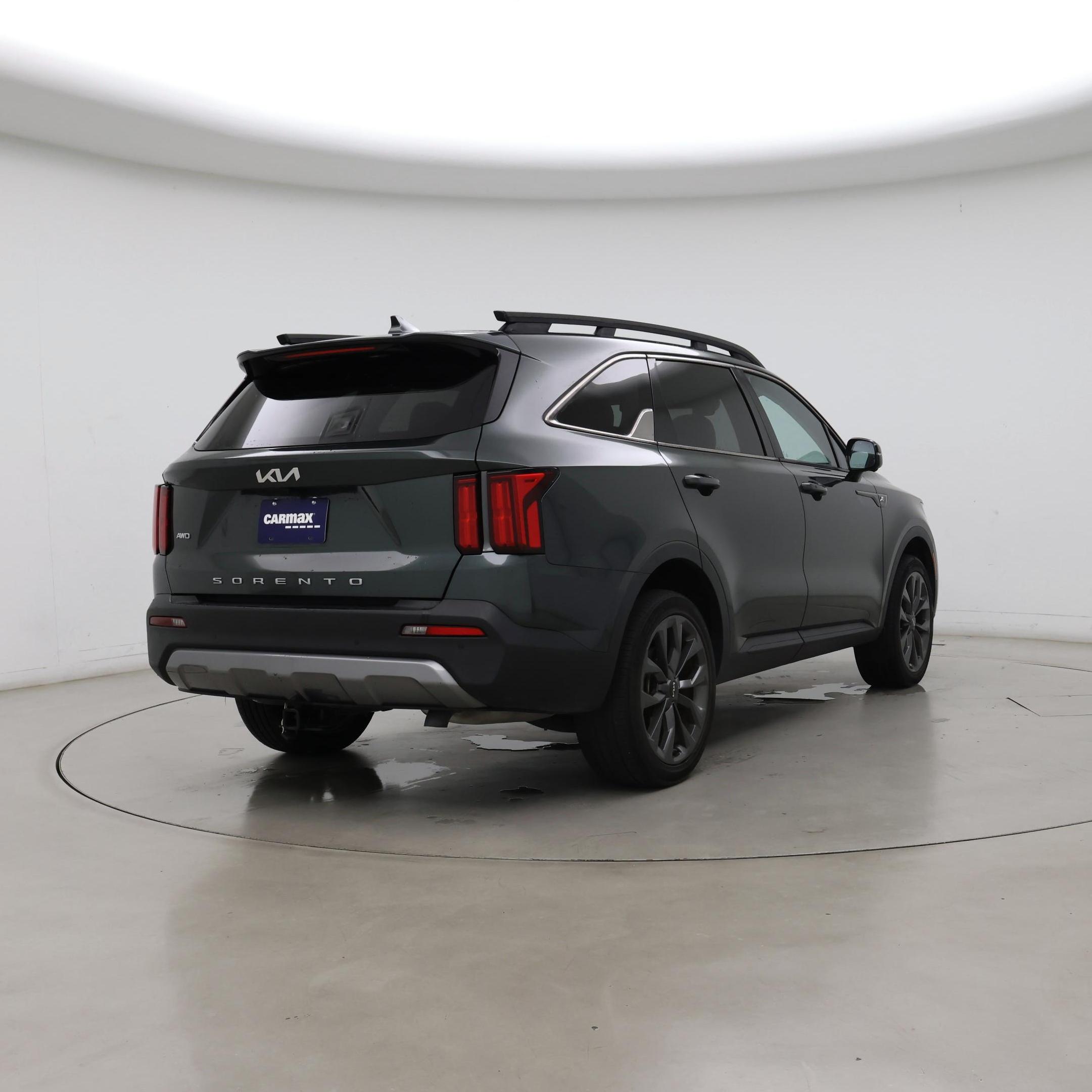 Thumbnail: 2022 Kia Sorento - 8