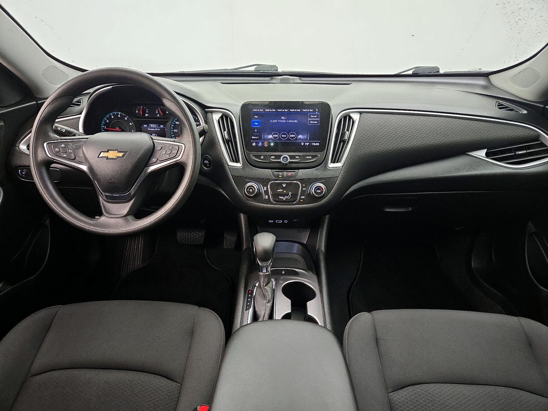 Thumbnail: 2021 Chevrolet Malibu - 9
