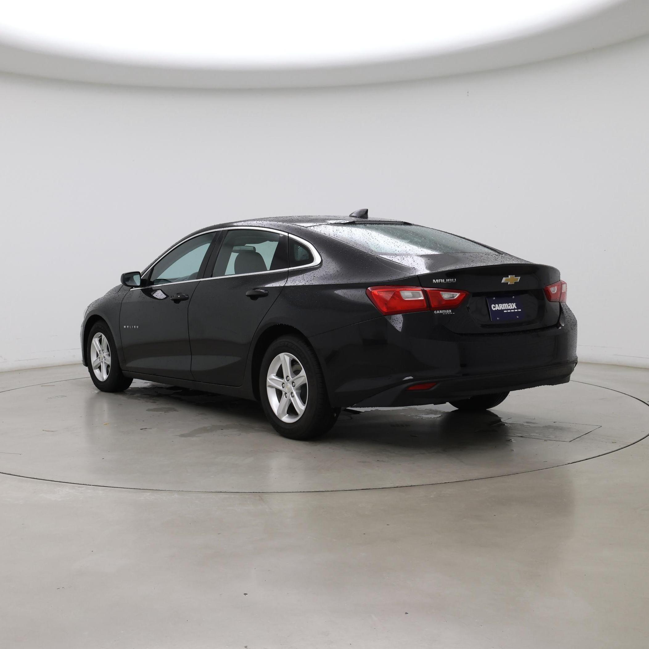 Thumbnail: 2021 Chevrolet Malibu - 2