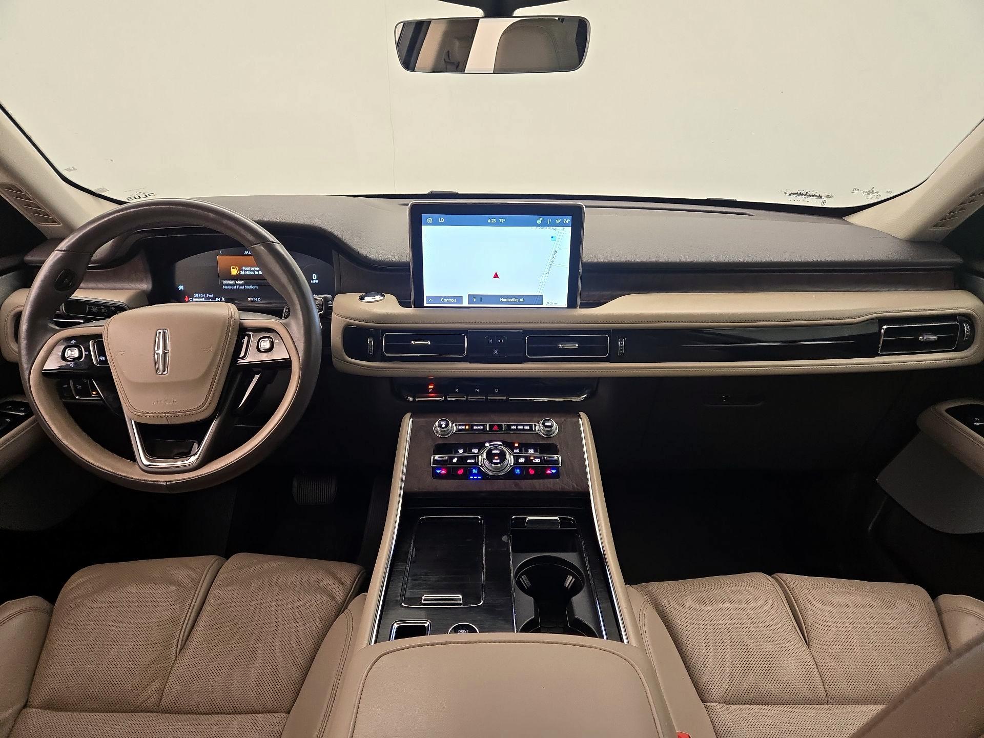 Thumbnail: 2022 Lincoln Aviator - 9