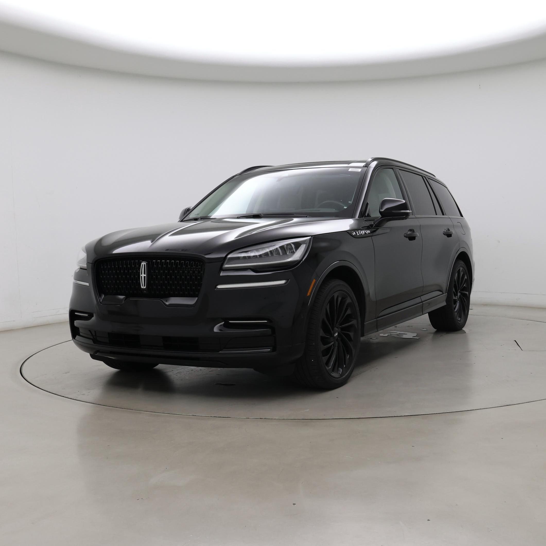 Thumbnail: 2022 Lincoln Aviator - 4