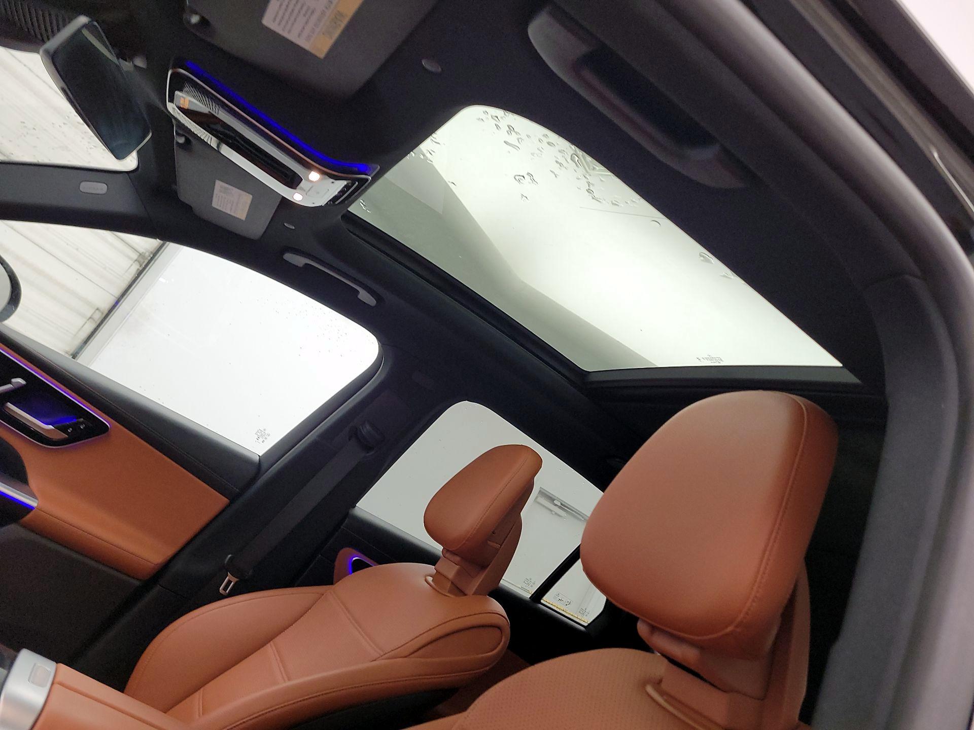 Thumbnail: 2023 Mercedes-Benz GLC - 20