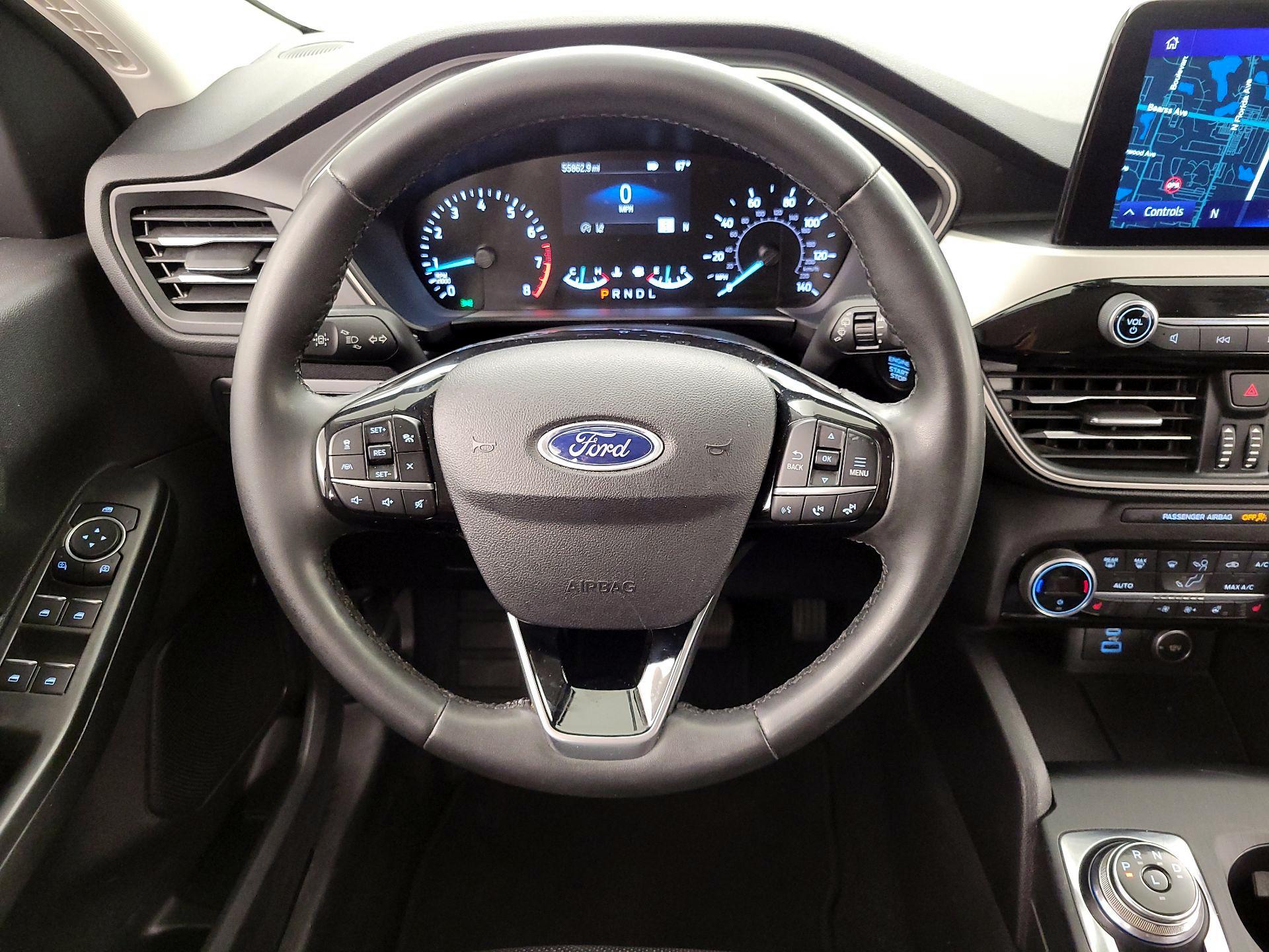 Thumbnail: 2021 Ford Escape - 10