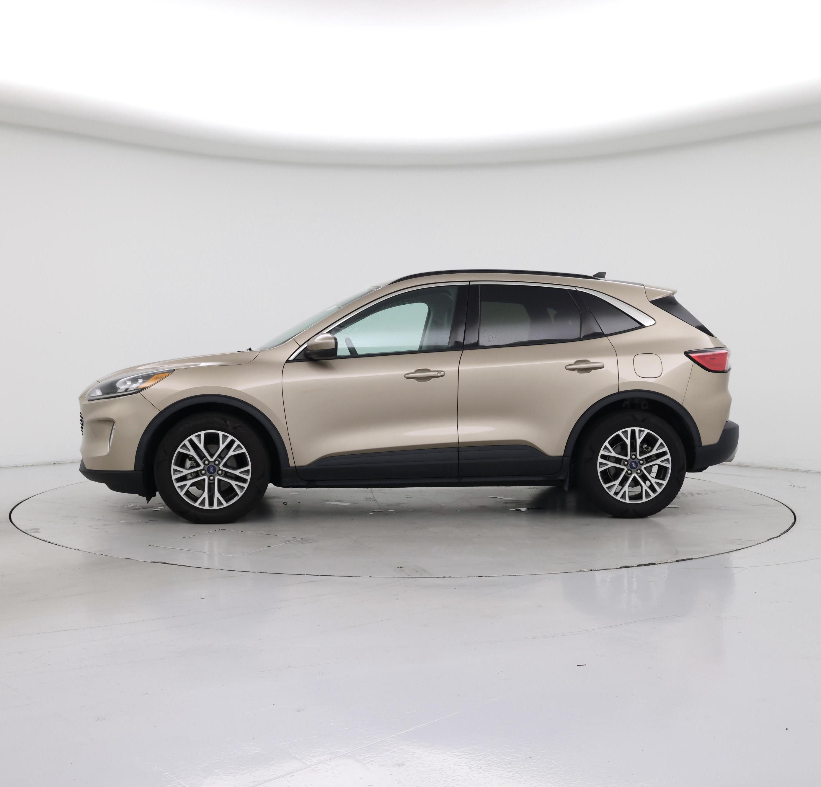 Thumbnail: 2021 Ford Escape - 3