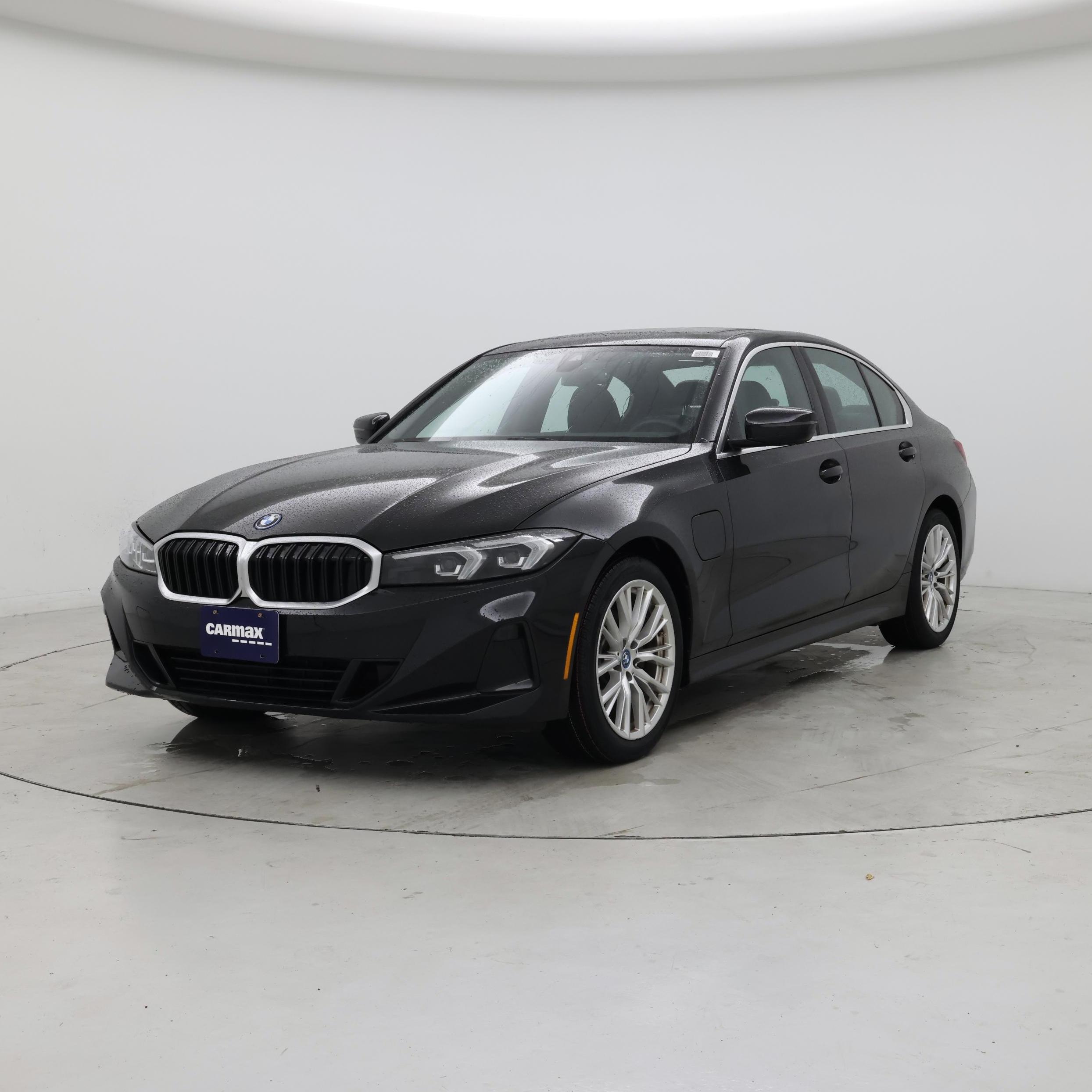 Thumbnail: 2024 BMW 3 Series - 4