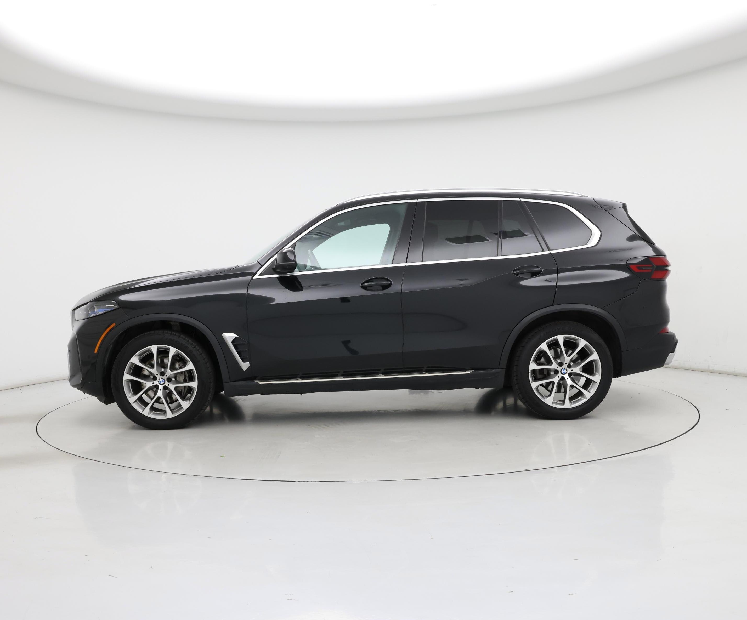 Thumbnail: 2024 BMW X5 - 3