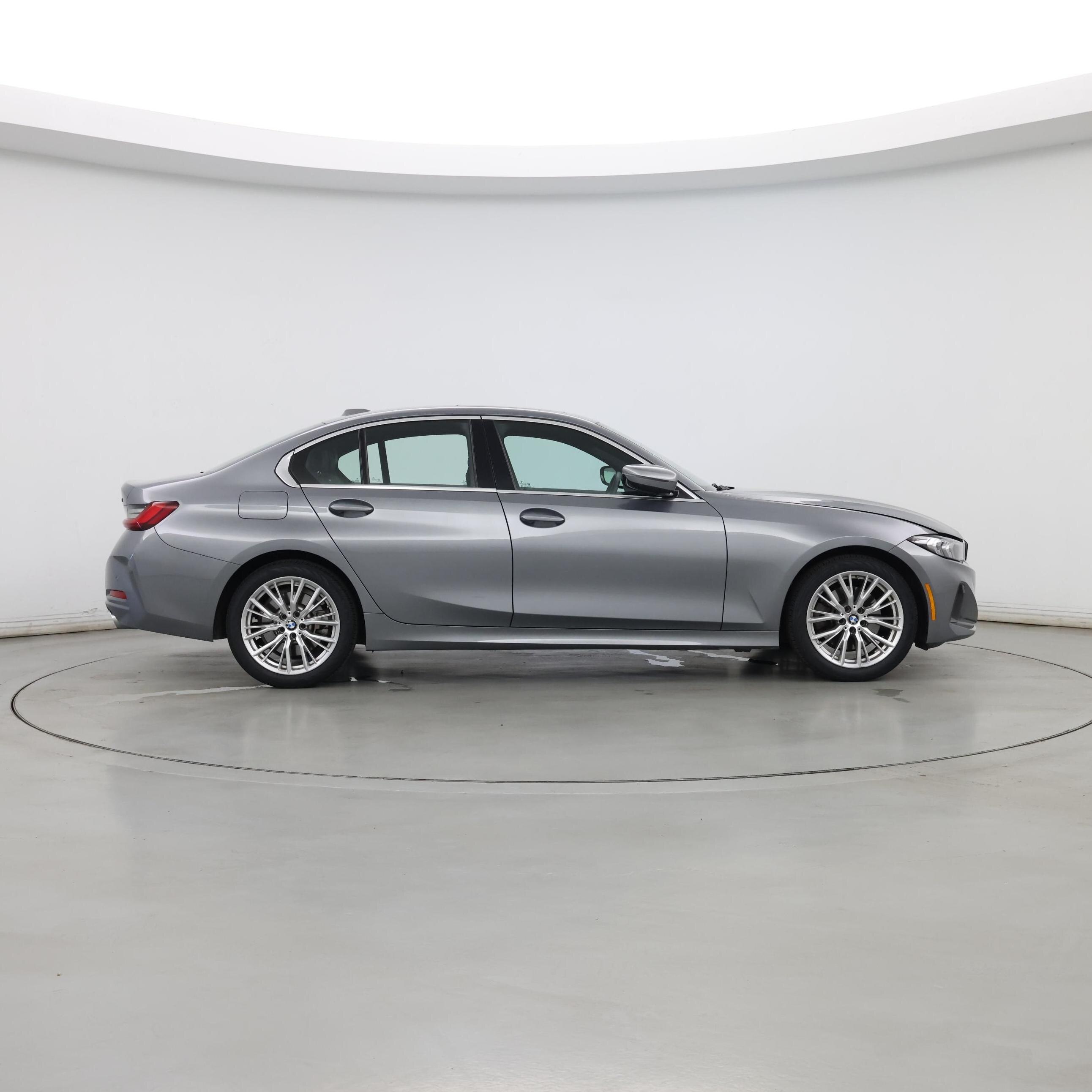 Thumbnail: 2024 BMW 3 Series - 7