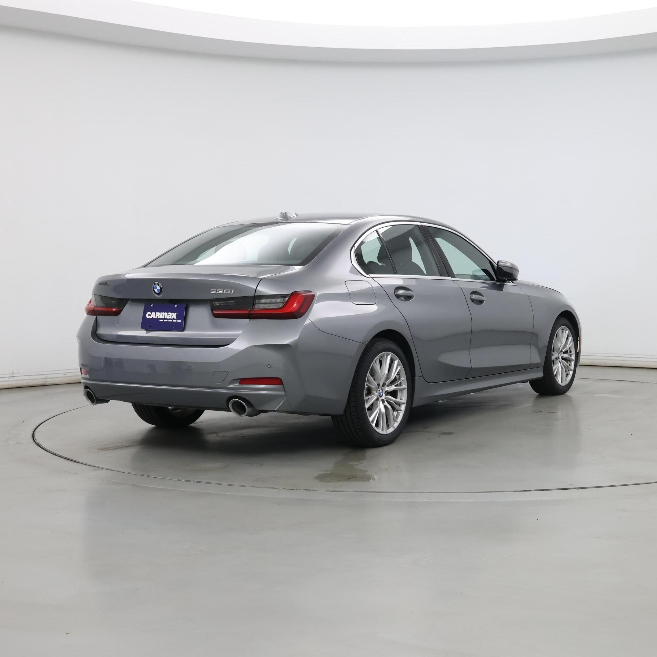 Thumbnail: 2024 BMW 3 Series - 8