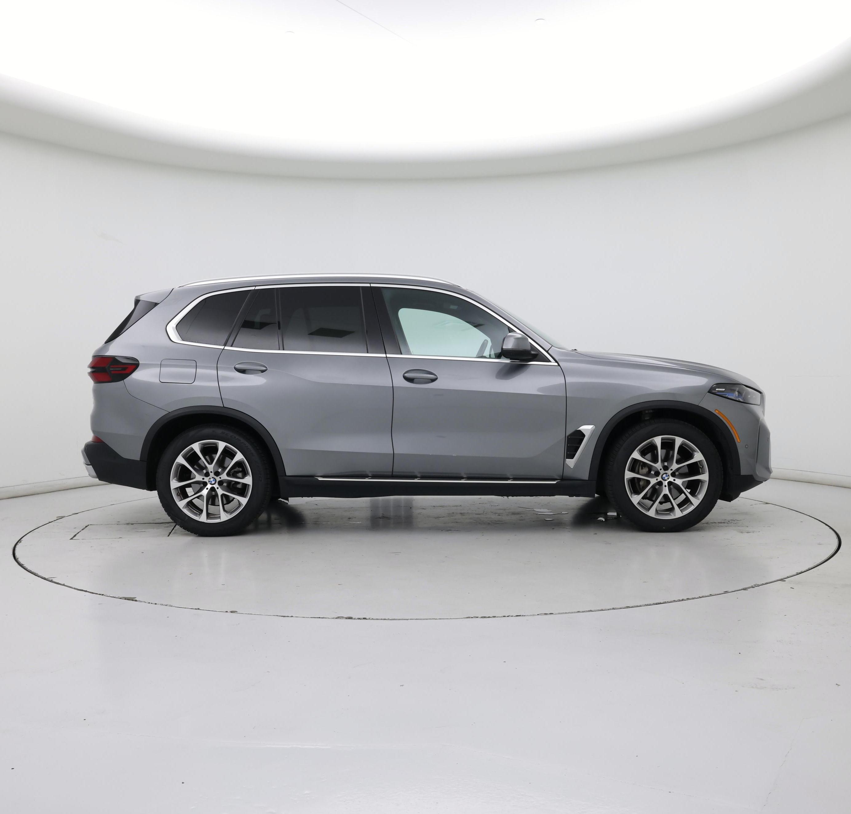 Thumbnail: 2024 BMW X5 - 7