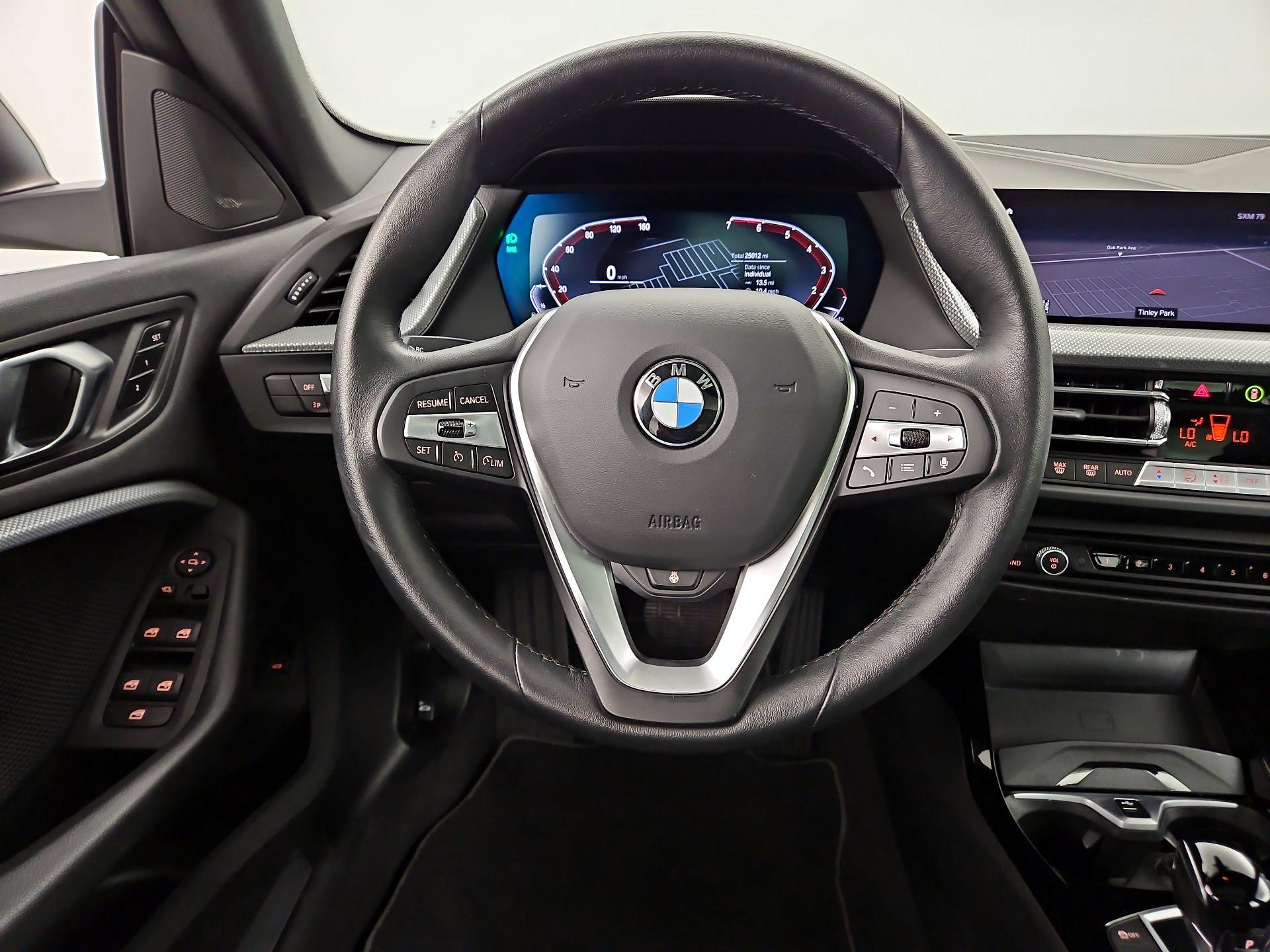 Thumbnail: 2024 BMW 2 Series - 10