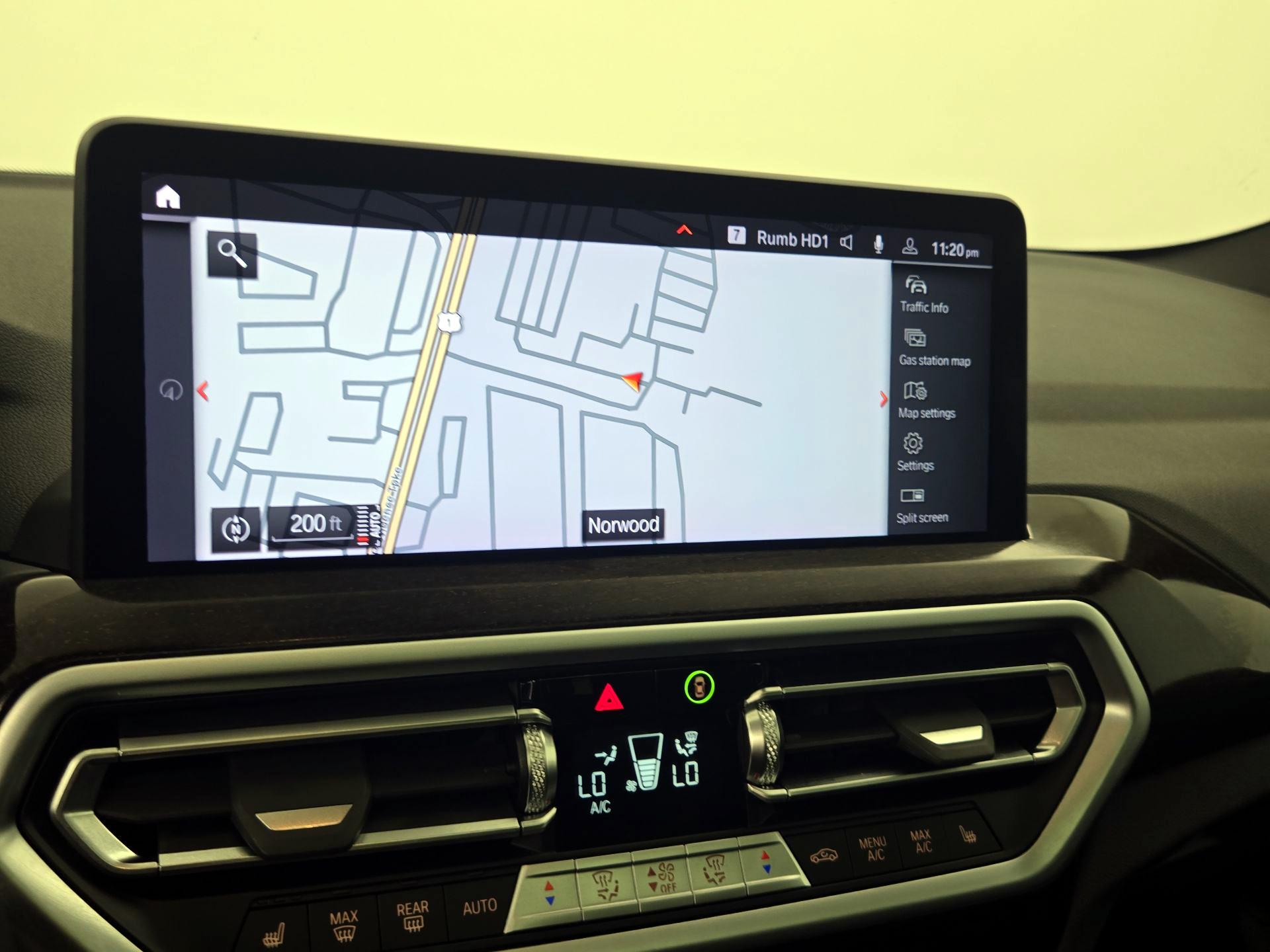 Thumbnail: 2024 BMW X4 - 14