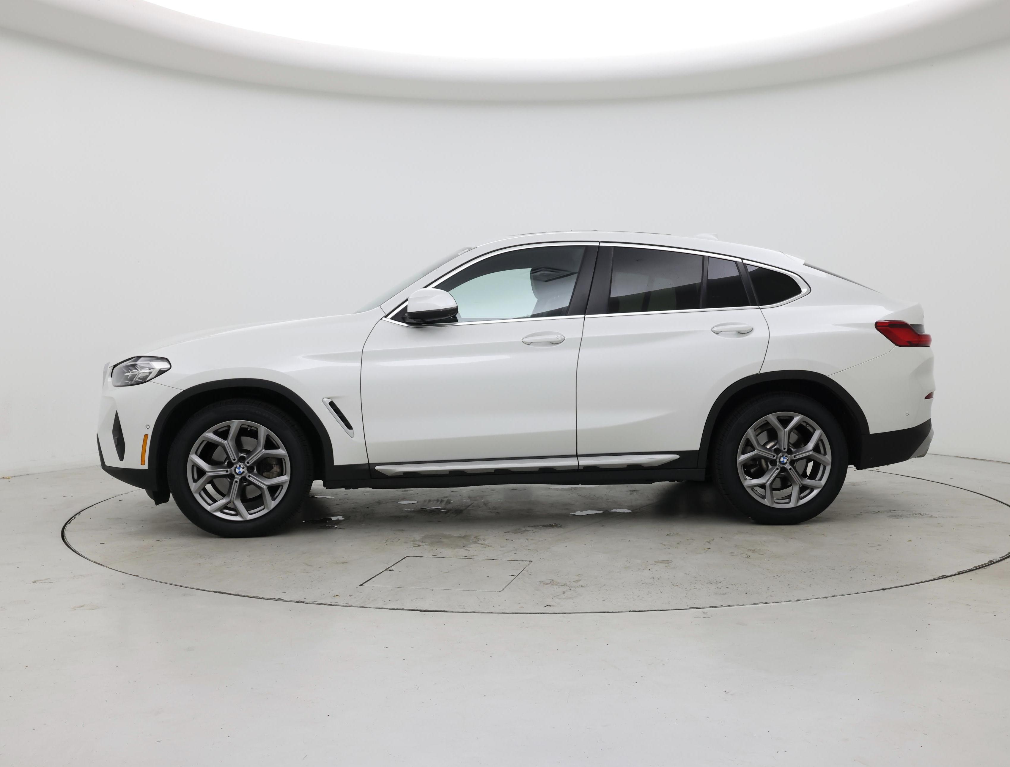 Thumbnail: 2024 BMW X4 - 3