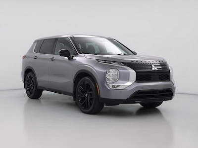 Silver 2022 Mitsubishi Outlander Black Edition