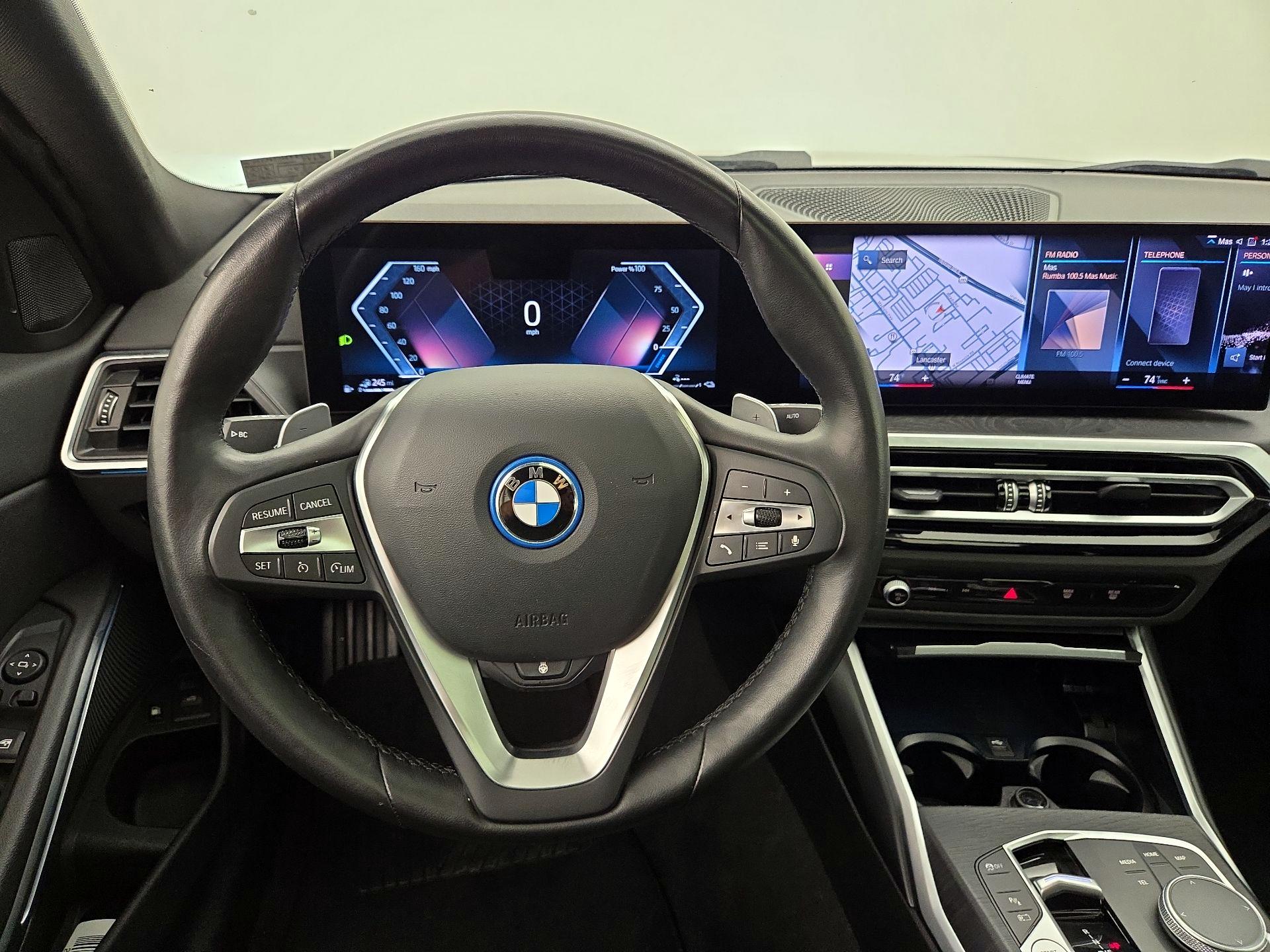 Thumbnail: 2024 BMW 3 Series - 10