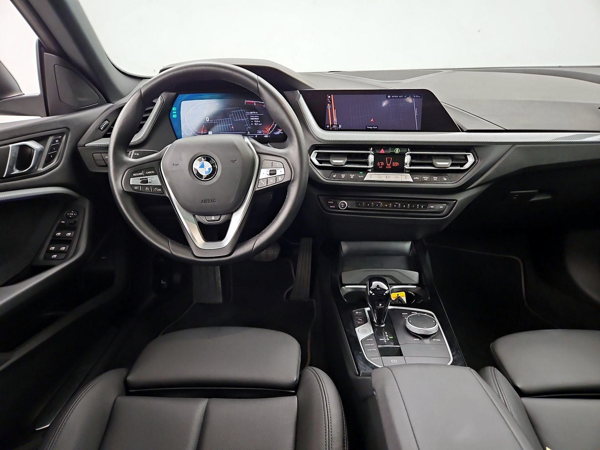 Thumbnail: 2024 BMW 2 Series - 9