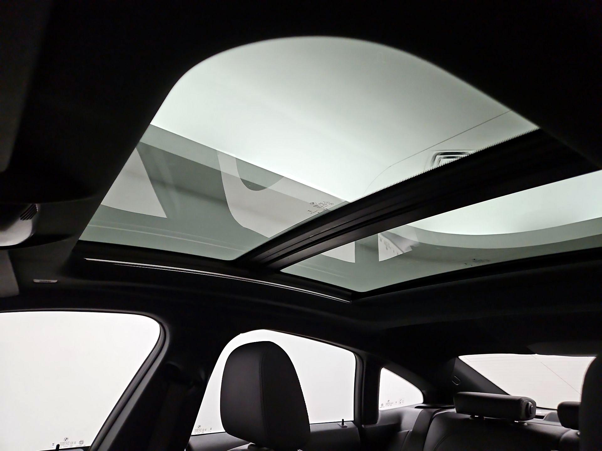Thumbnail: 2024 BMW 2 Series - 20