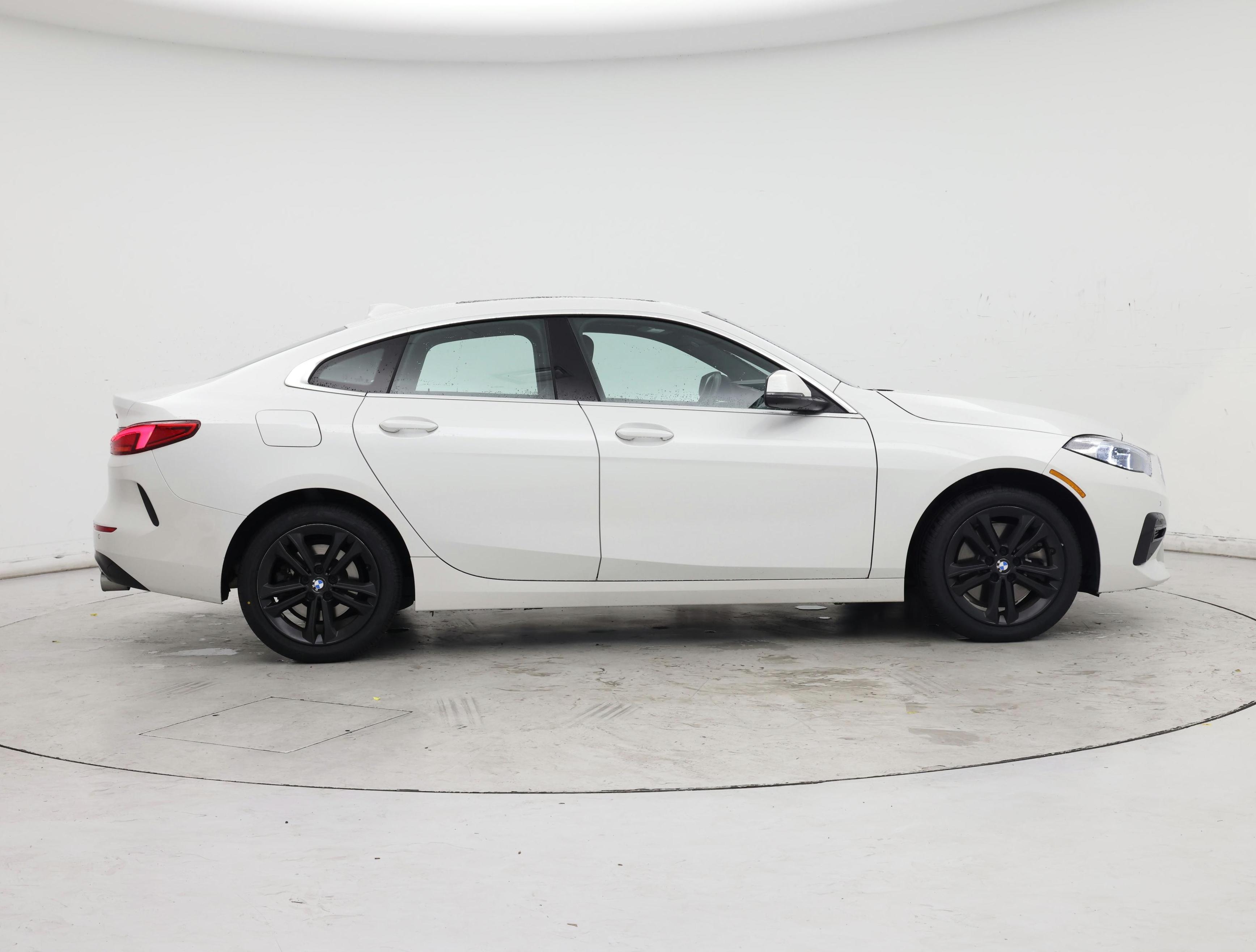 Thumbnail: 2024 BMW 2 Series - 7