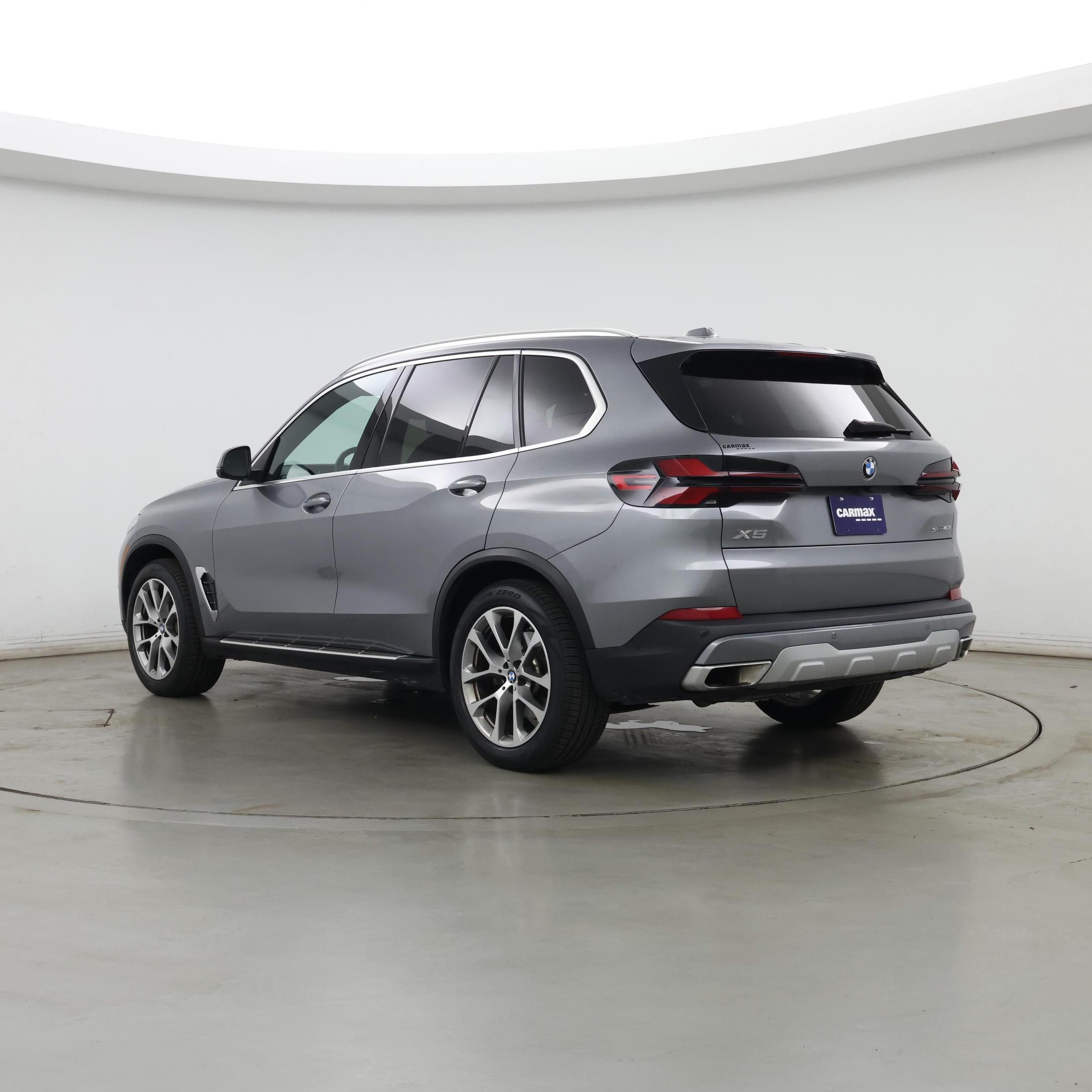 Thumbnail: 2024 BMW X5 - 2