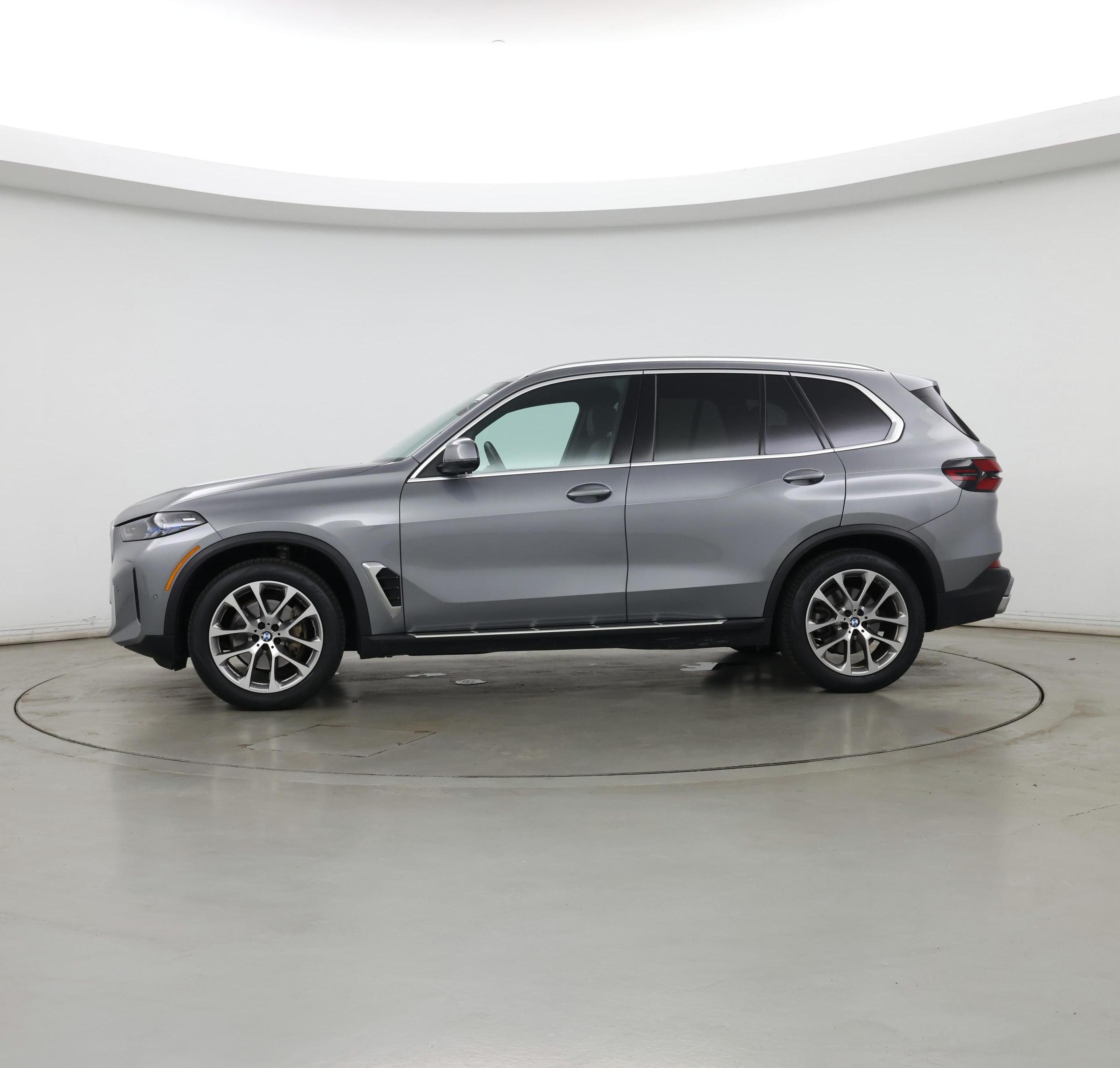 Thumbnail: 2024 BMW X5 - 3