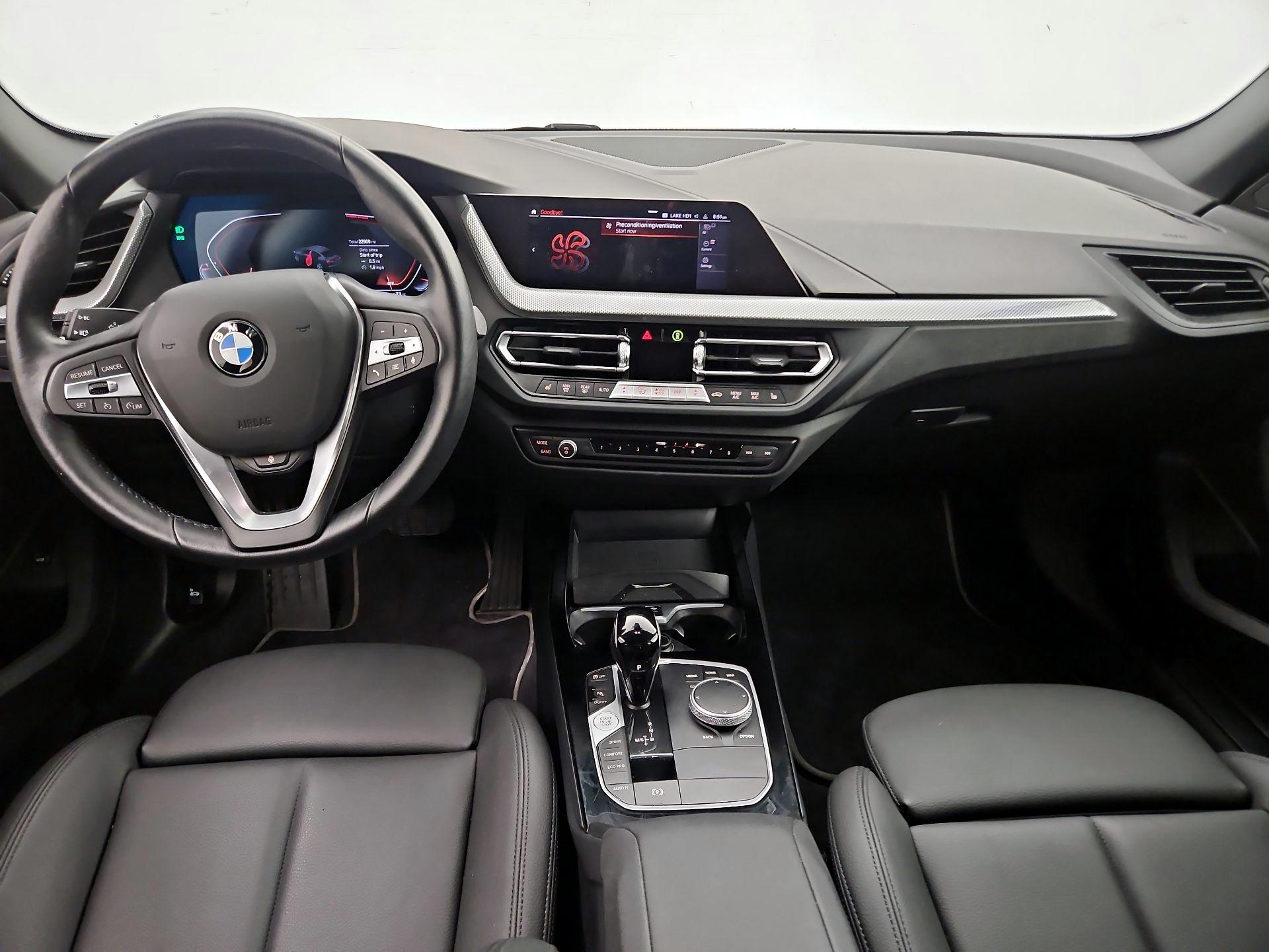 Thumbnail: 2024 BMW 2 Series - 9
