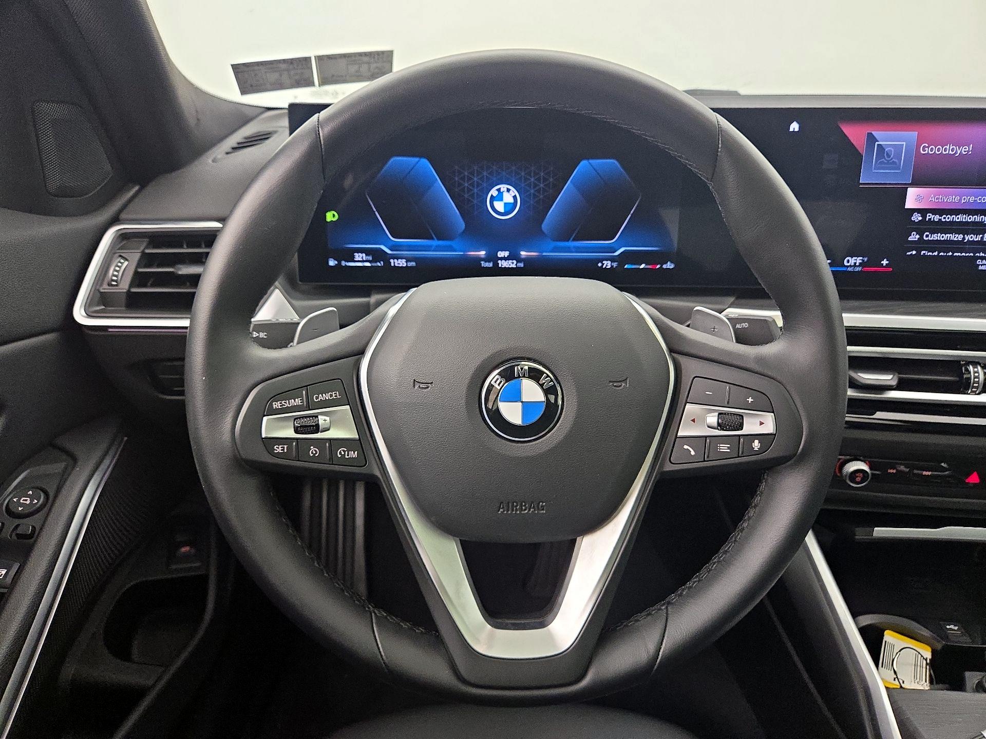 Thumbnail: 2024 BMW 3 Series - 10