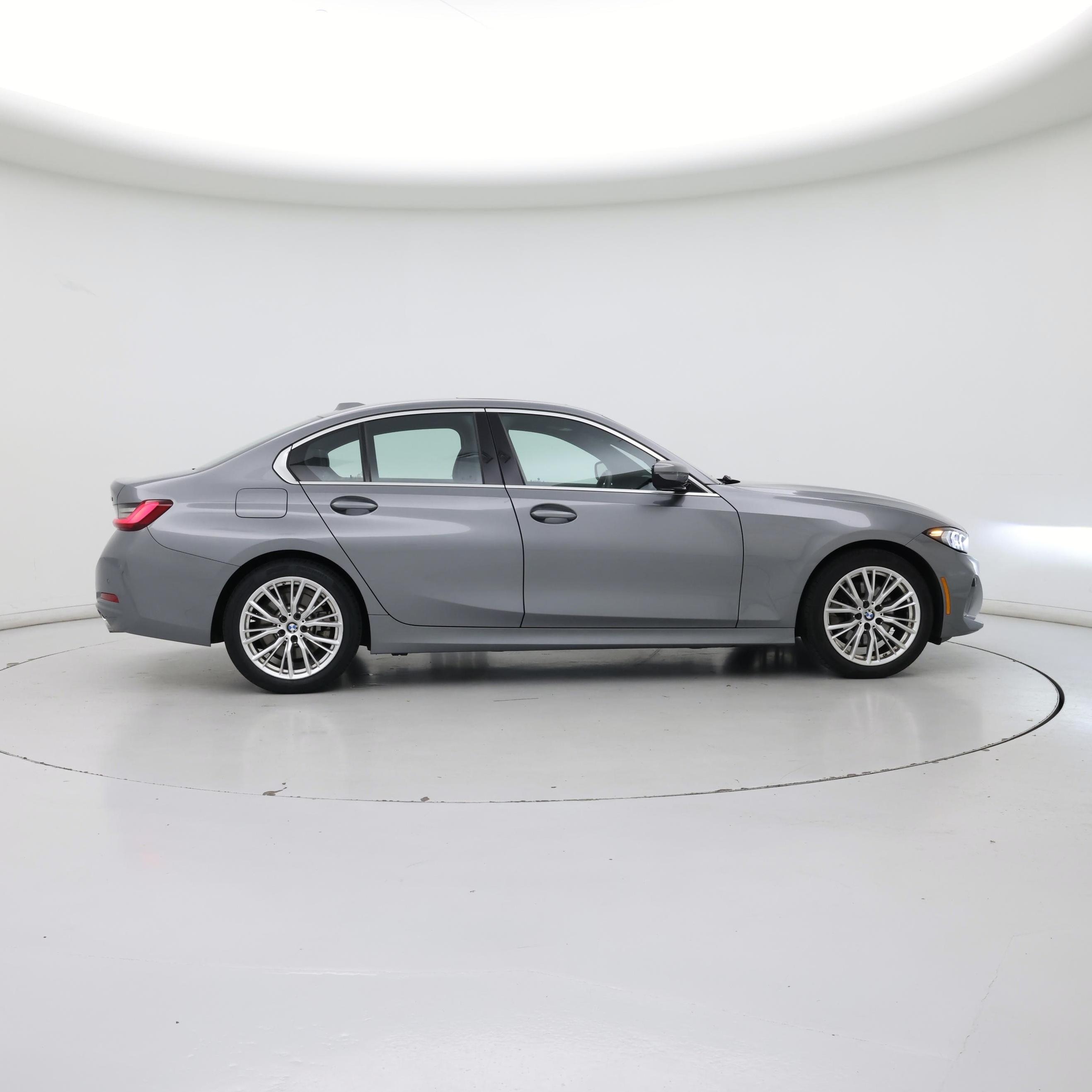 Thumbnail: 2024 BMW 3 Series - 7