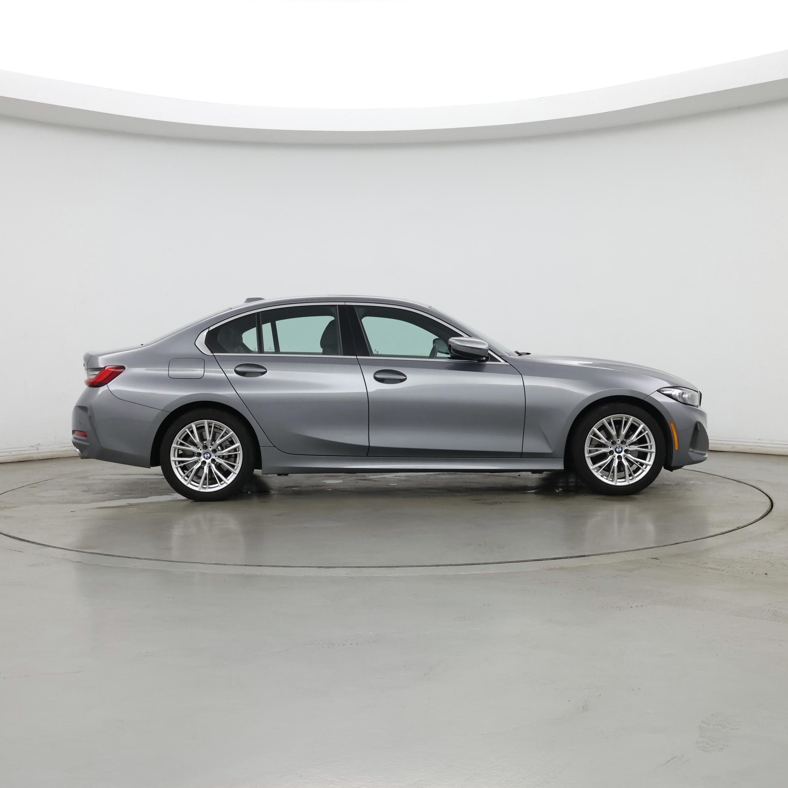 Thumbnail: 2024 BMW 3 Series - 7