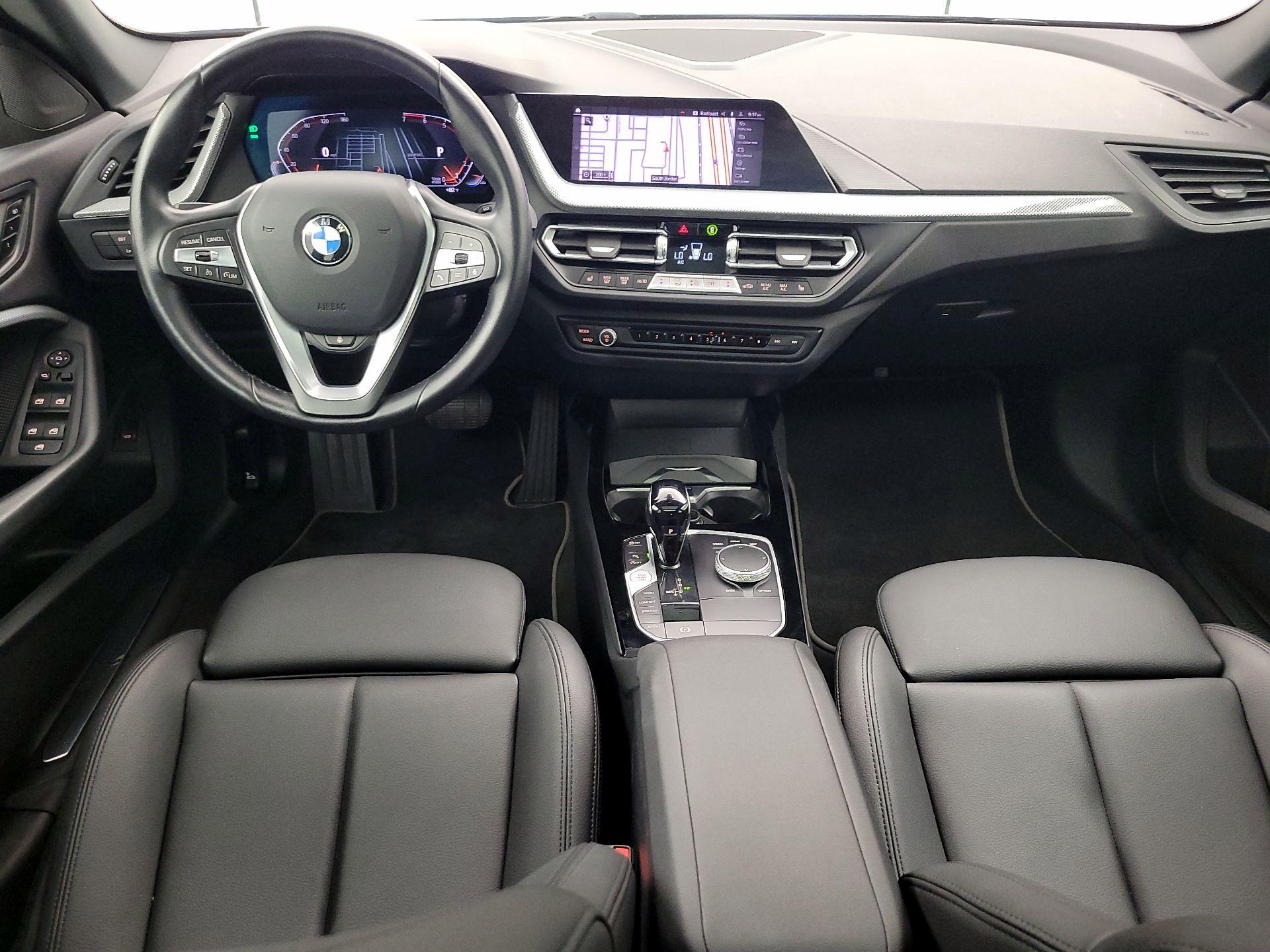 Thumbnail: 2024 BMW 2 Series - 9