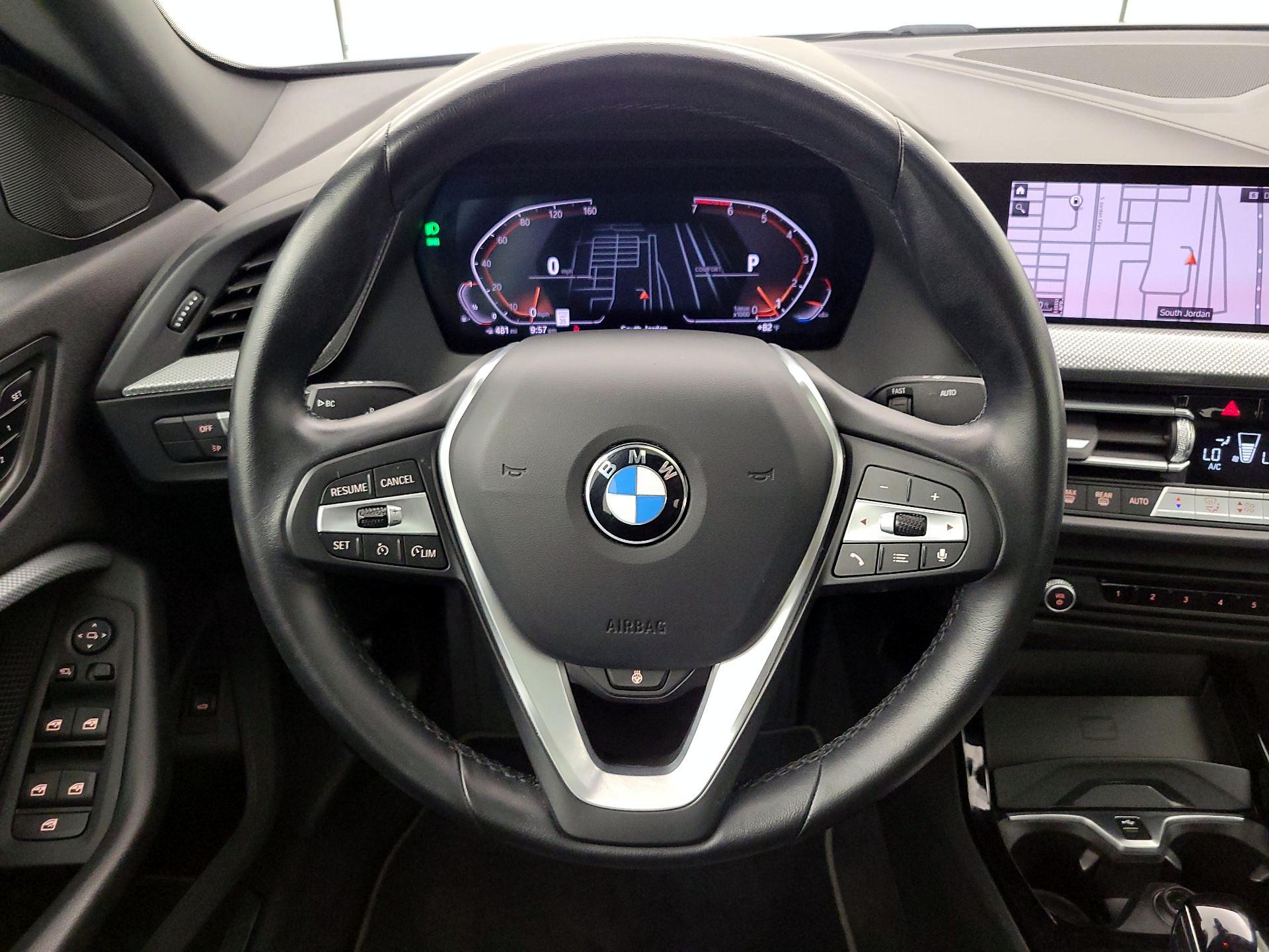 Thumbnail: 2024 BMW 2 Series - 10