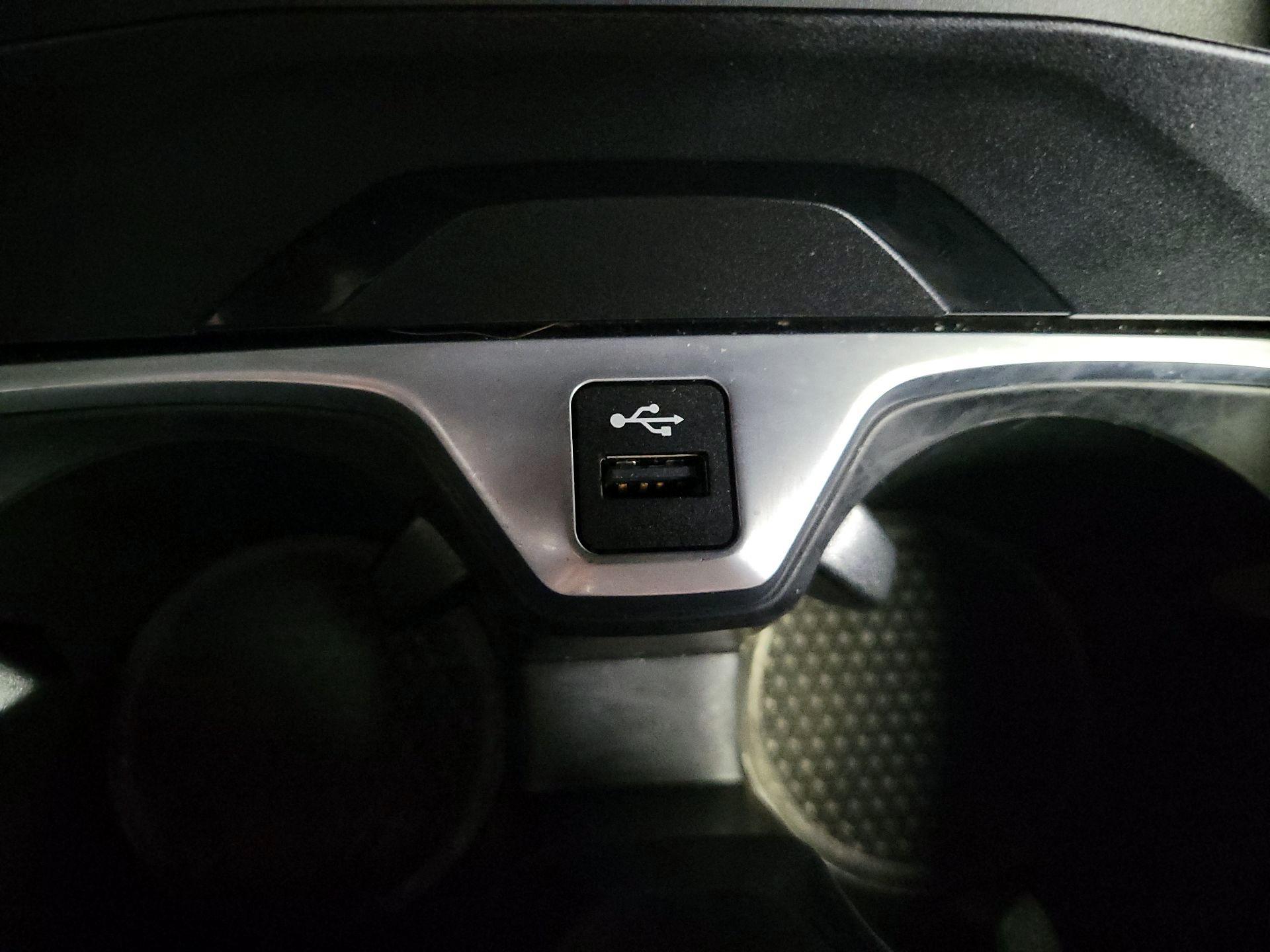 Thumbnail: 2024 BMW 2 Series - 19
