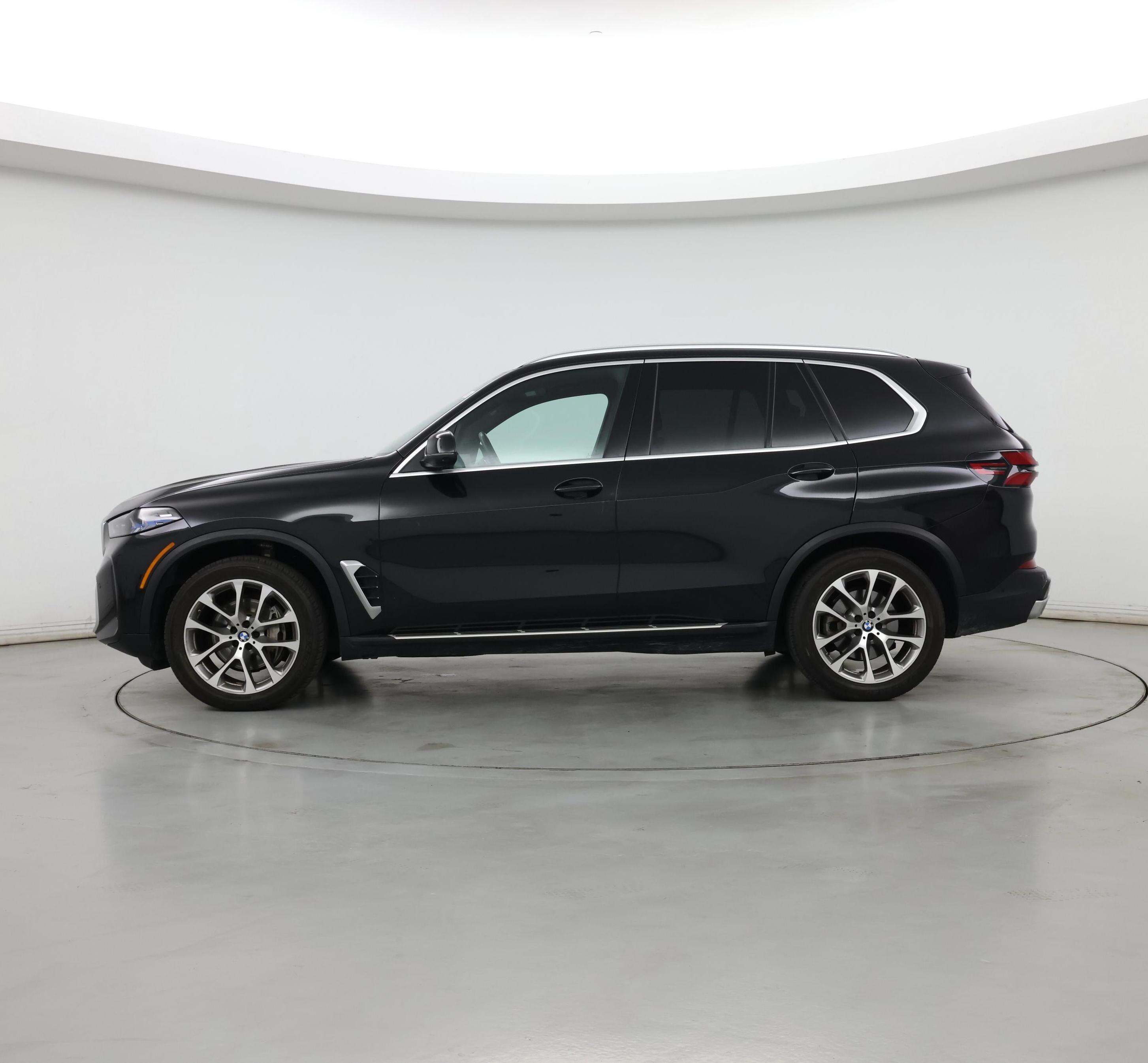 Thumbnail: 2024 BMW X5 - 3