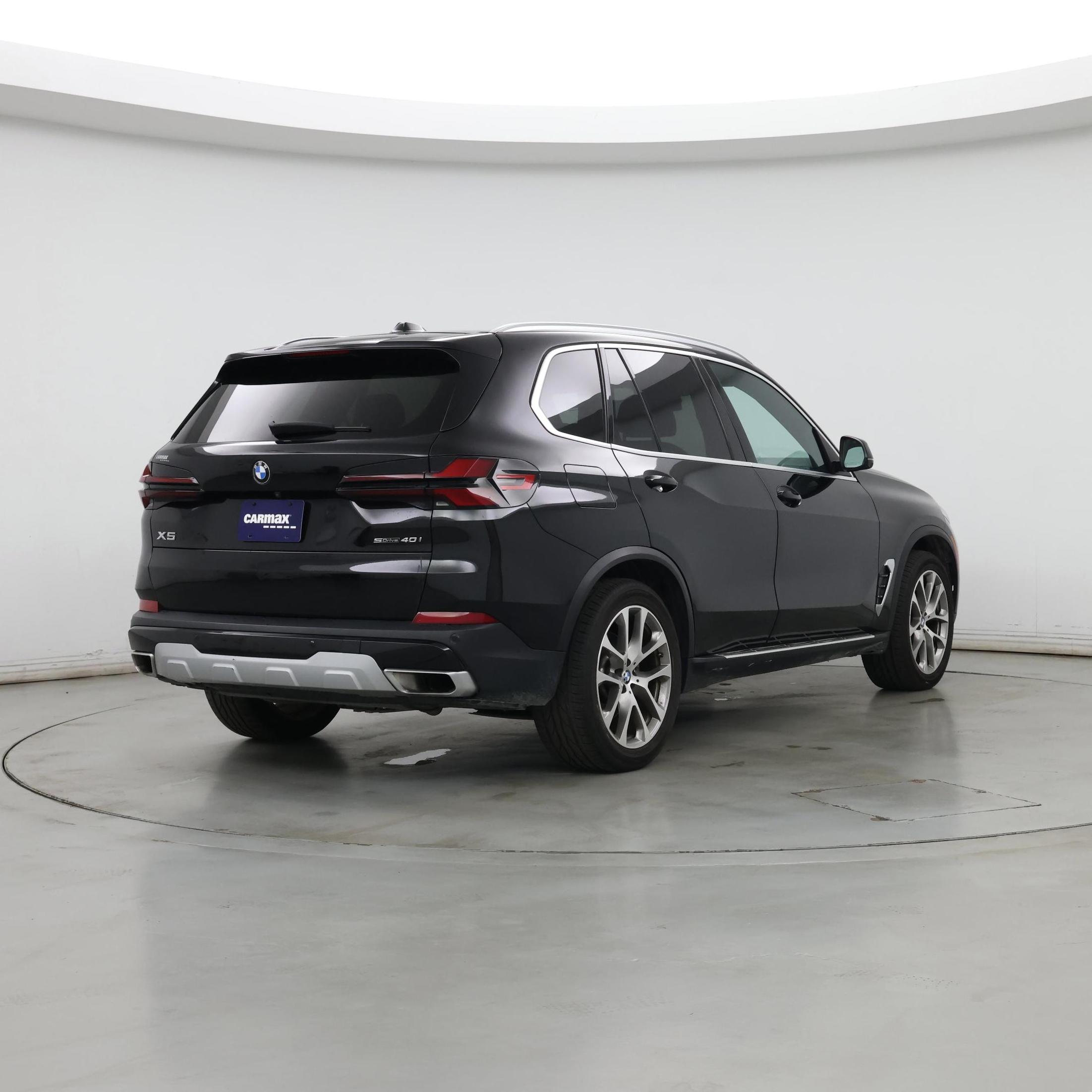Thumbnail: 2024 BMW X5 - 8