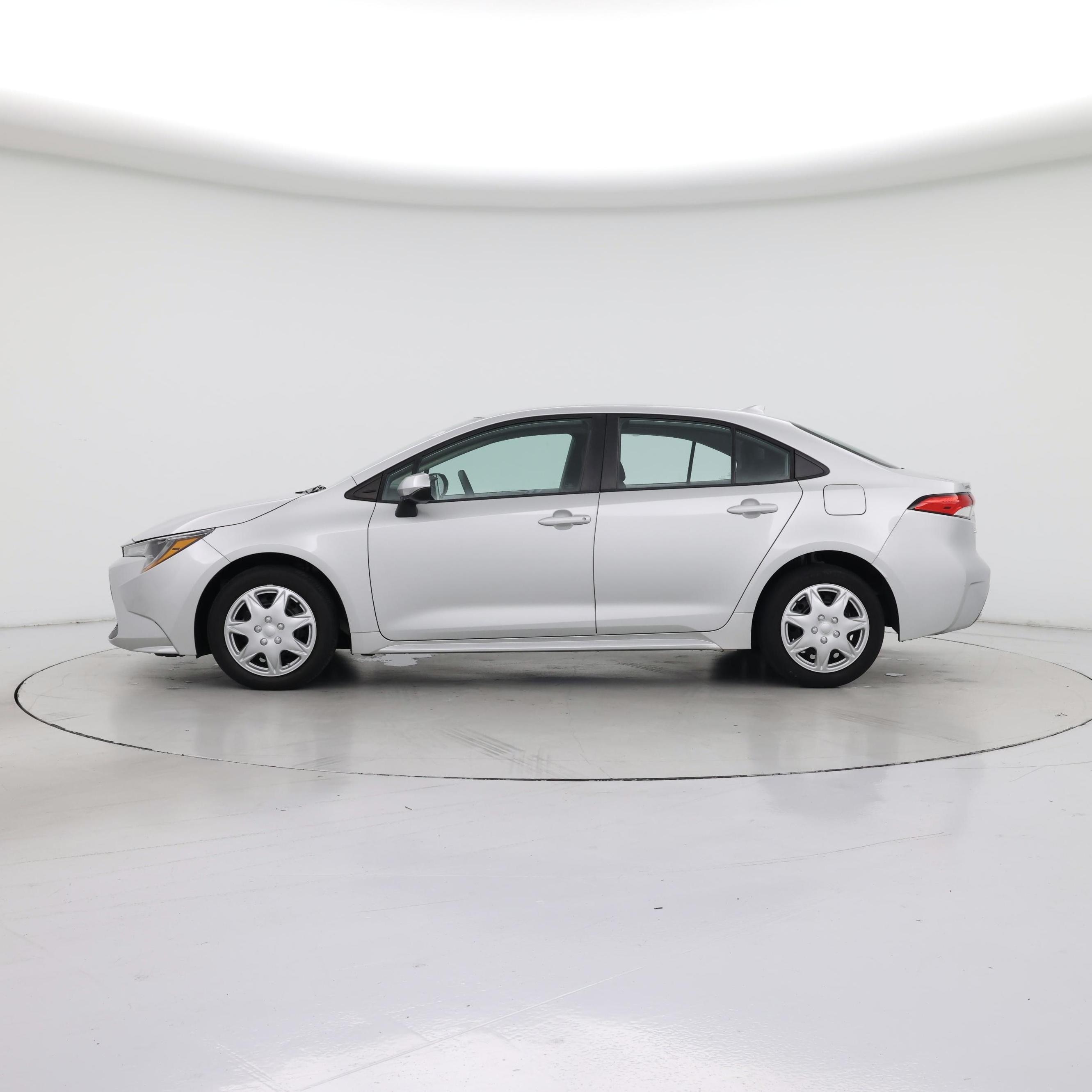 Thumbnail: 2021 Toyota Corolla - 3