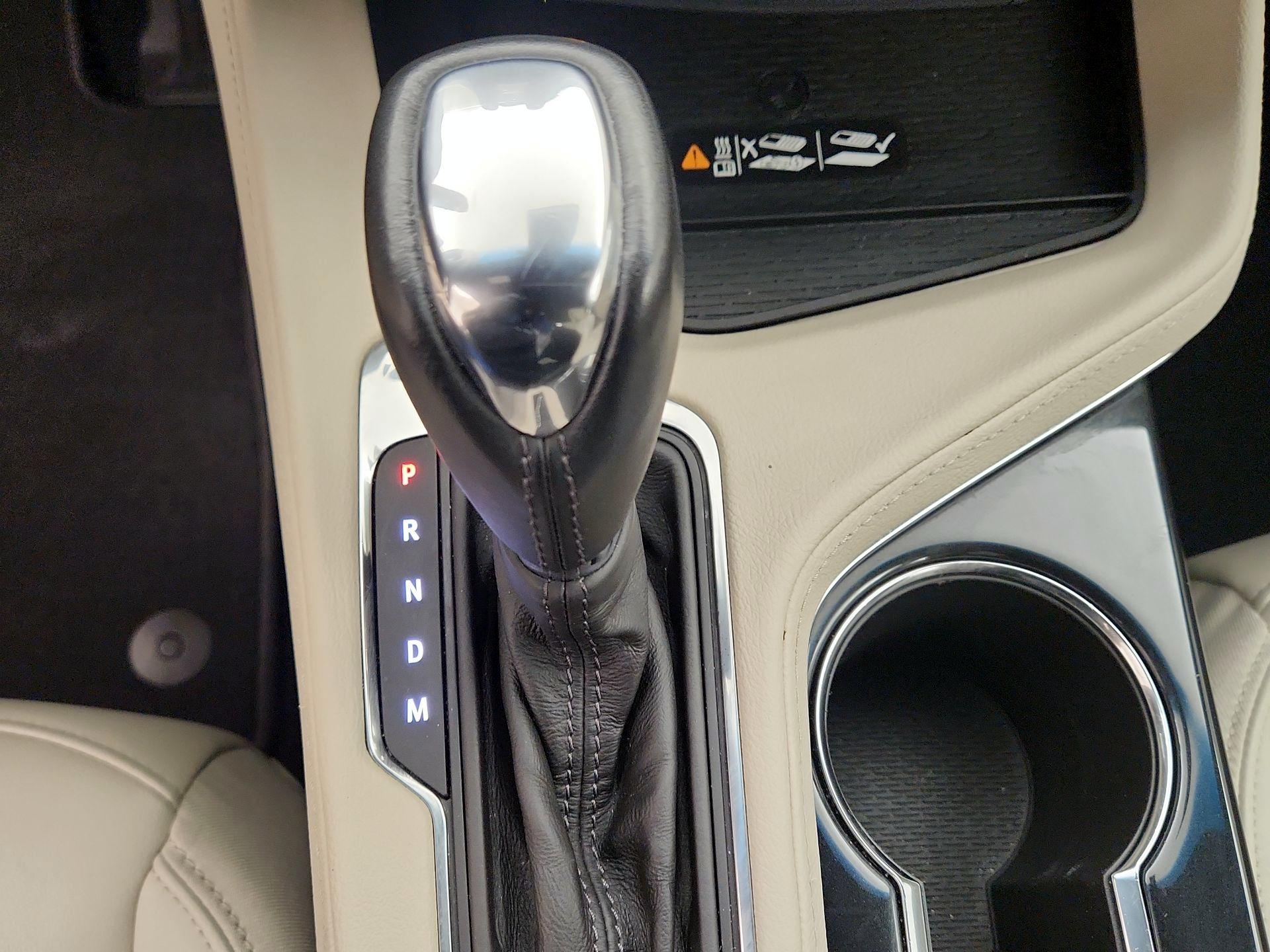 Thumbnail: 2024 Cadillac CT4 - 17