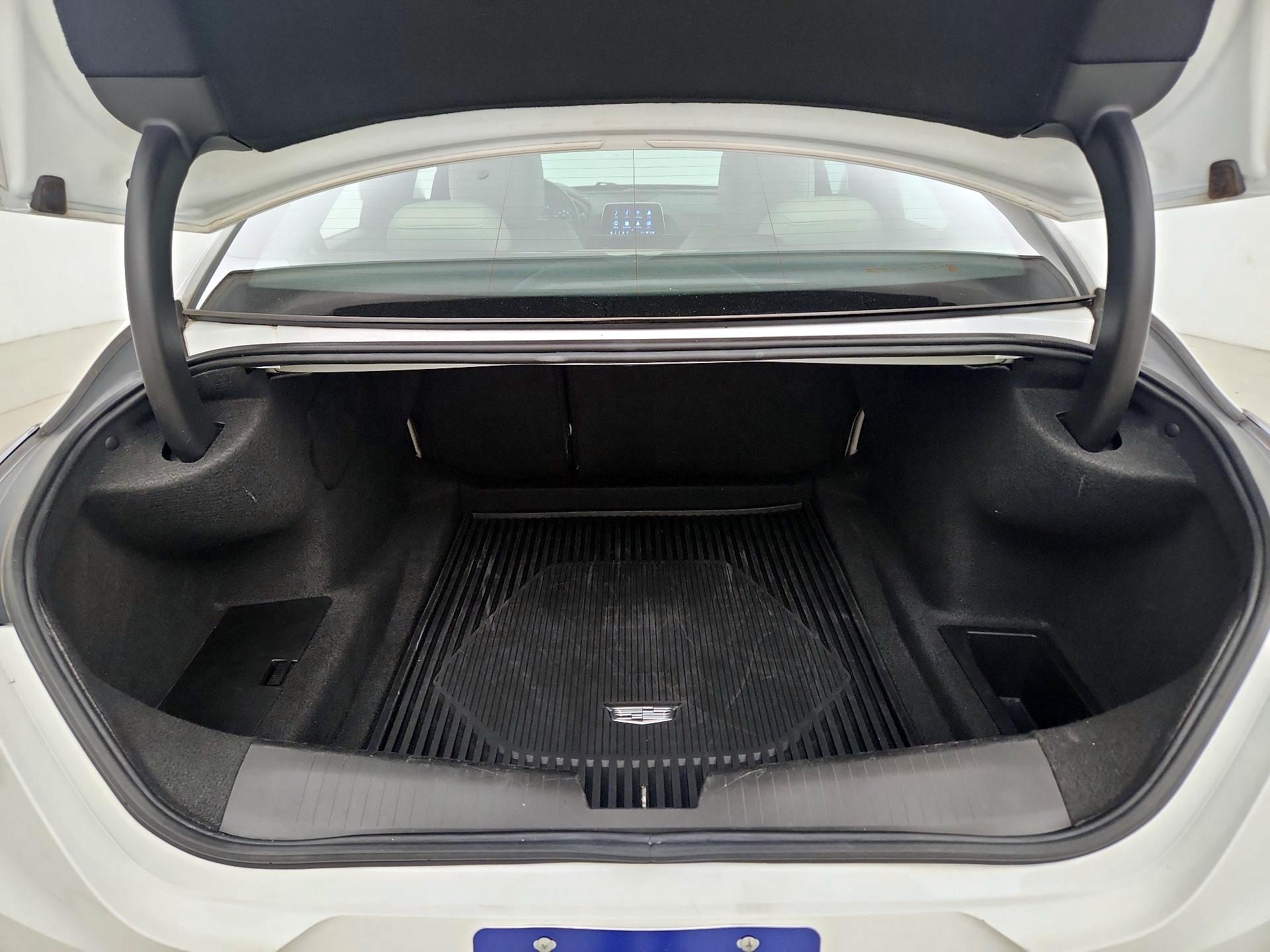 Thumbnail: 2024 Cadillac CT4 - 20