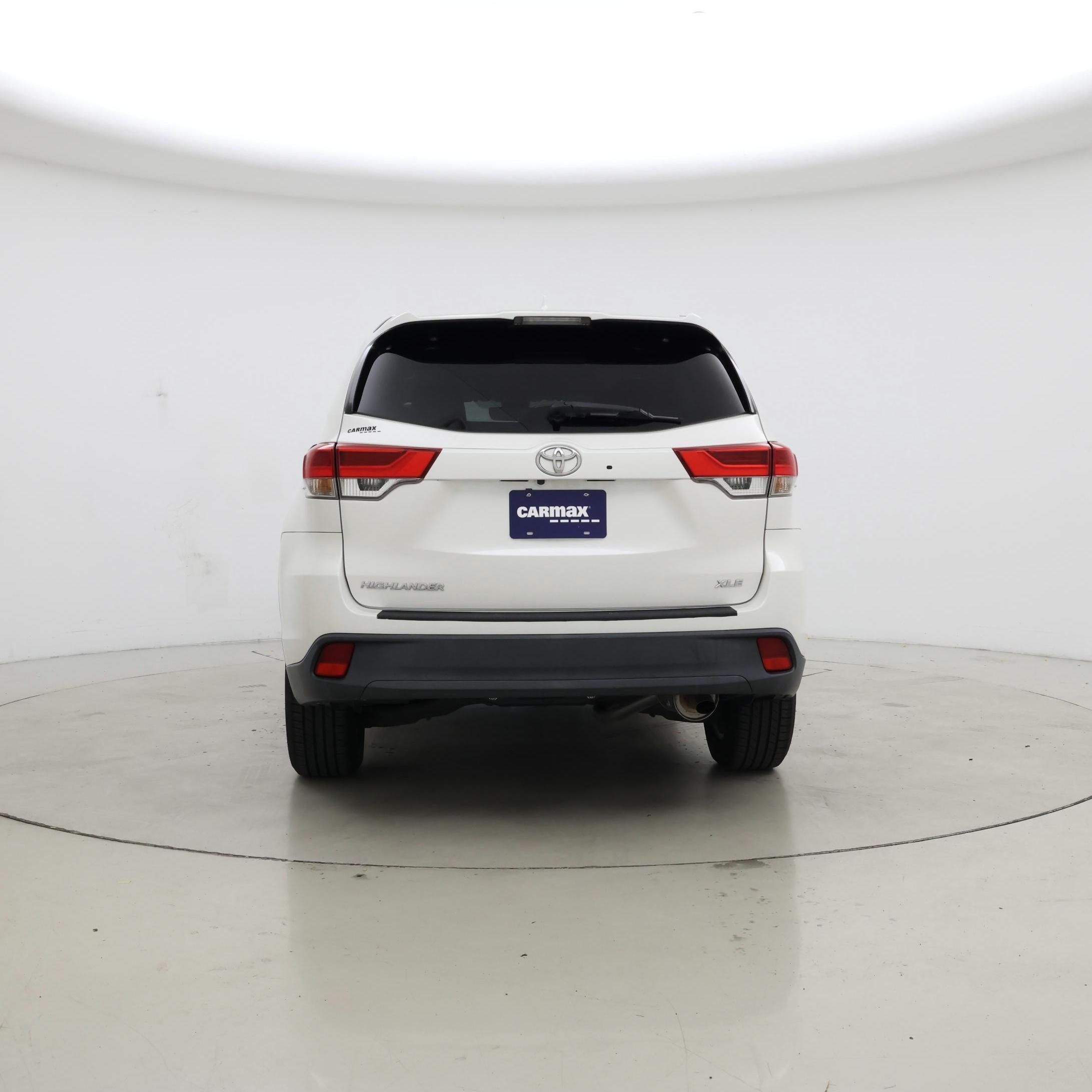 Thumbnail: 2019 Toyota Highlander - 6