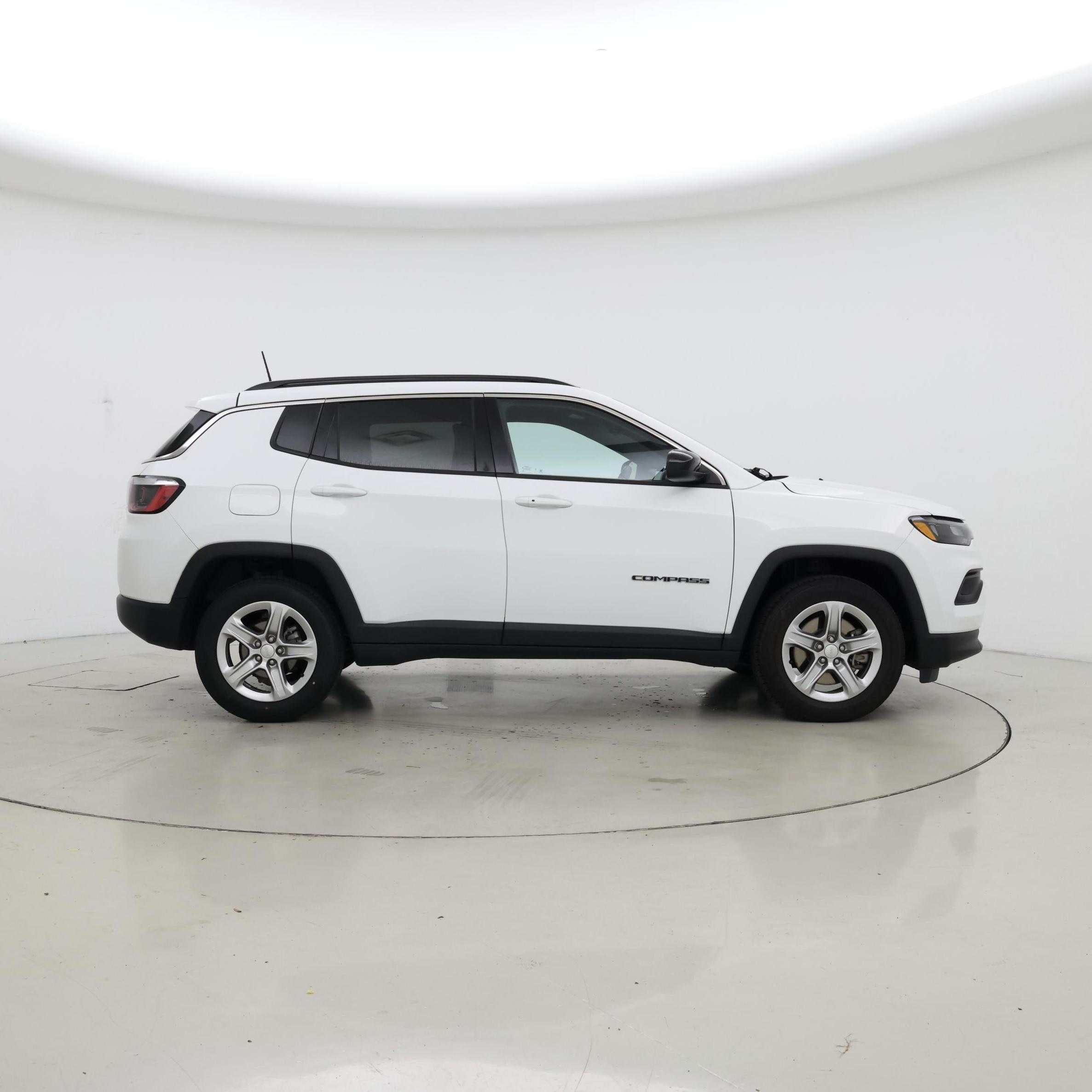 Thumbnail: 2023 Jeep Compass - 7