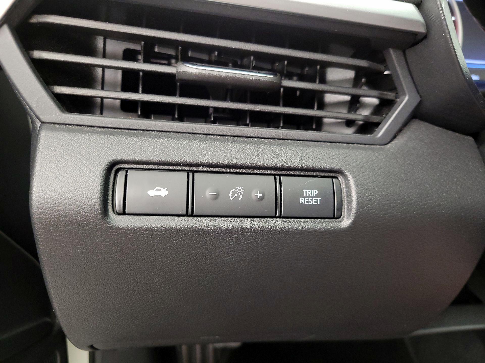 Thumbnail: 2019 Nissan Altima - 13