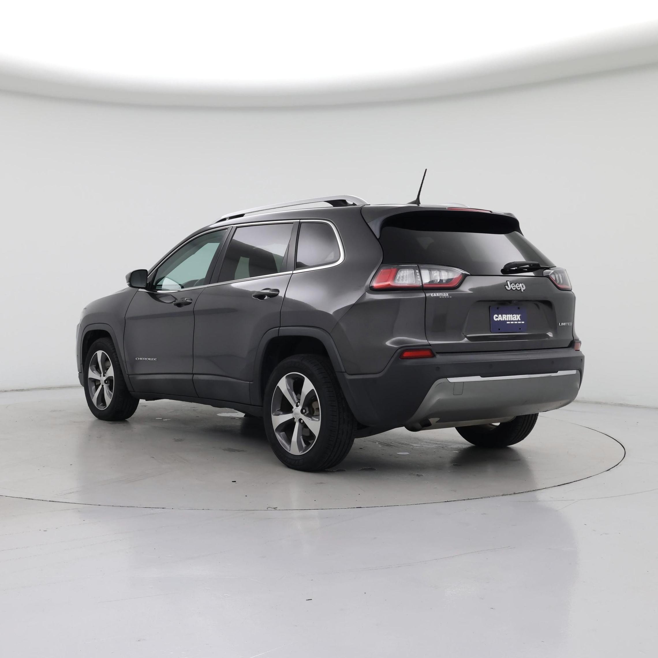 Thumbnail: 2019 Jeep Cherokee - 2